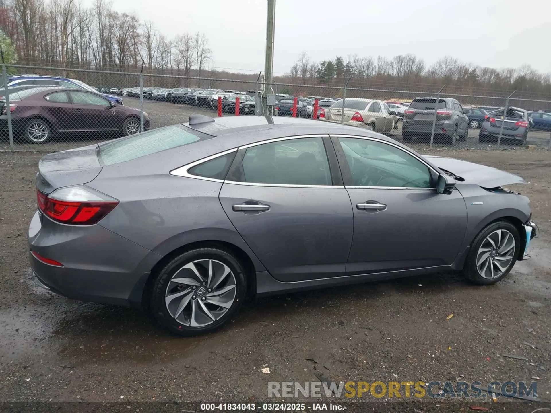 14 Photograph of a damaged car 19XZE4F98LE011149 HONDA INSIGHT 2020