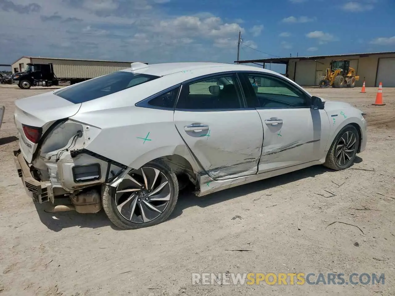3 Photograph of a damaged car 19XZE4F99LE004159 HONDA INSIGHT 2020