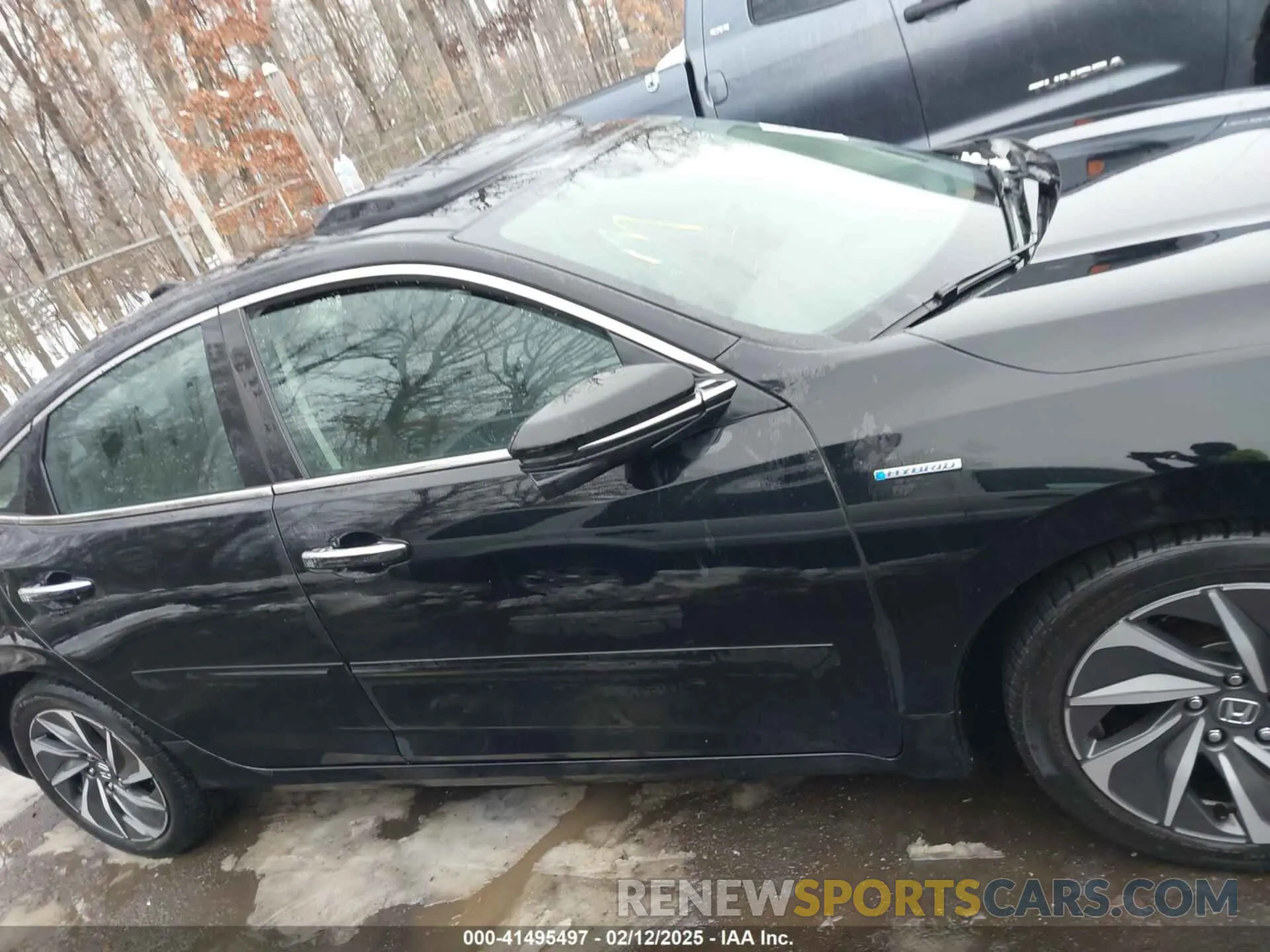 13 Photograph of a damaged car 19XZE4F99LE010785 HONDA INSIGHT 2020