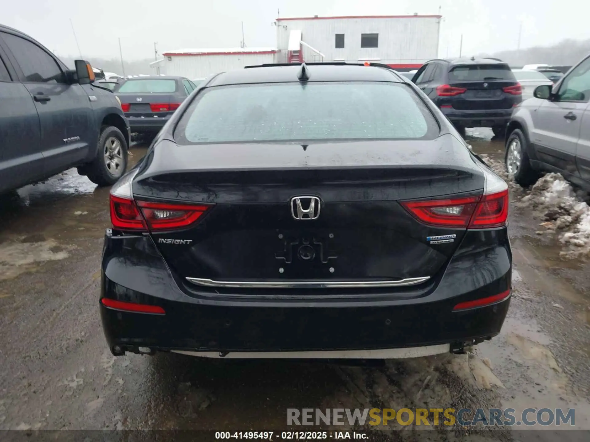 16 Photograph of a damaged car 19XZE4F99LE010785 HONDA INSIGHT 2020