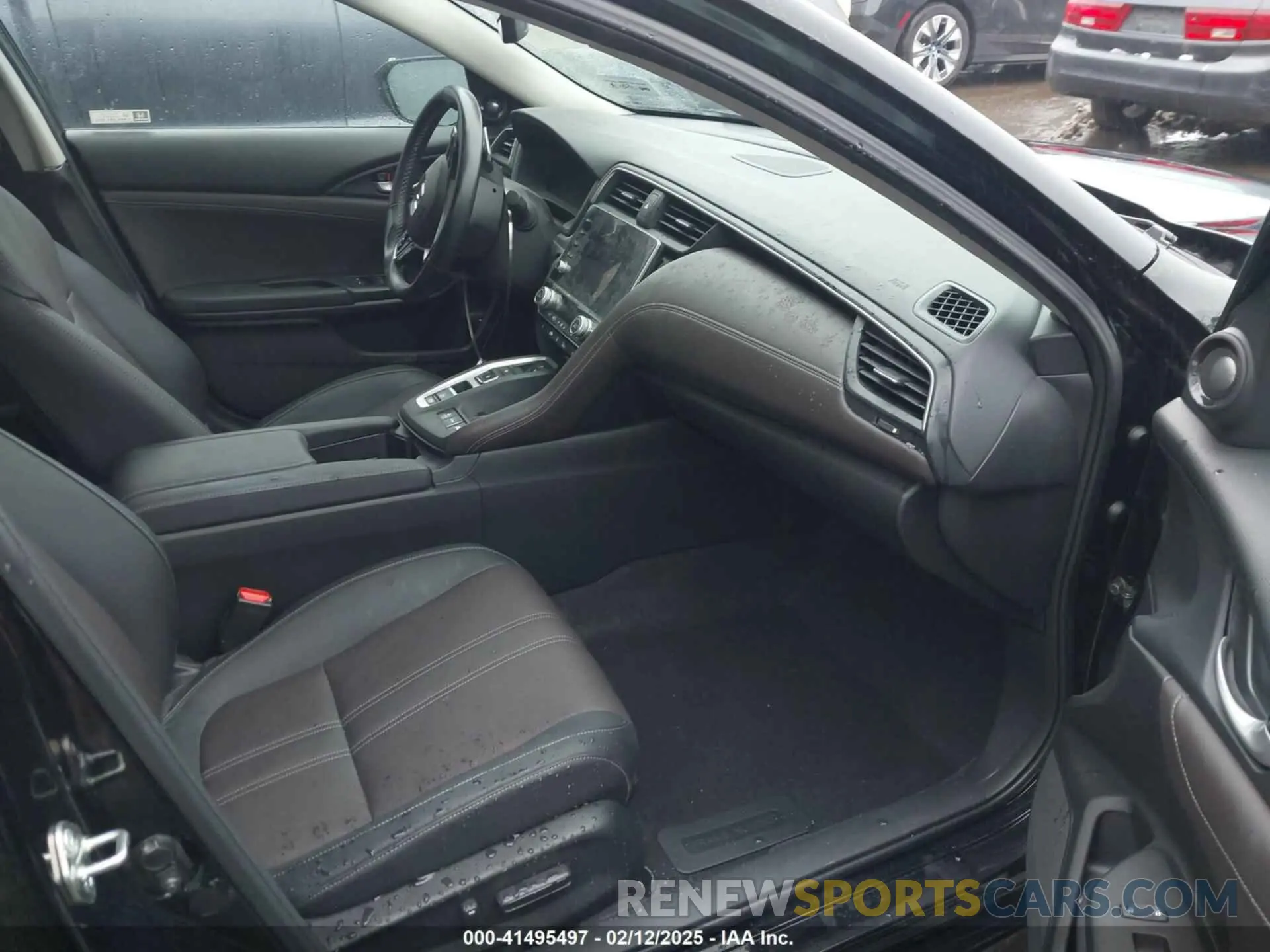 5 Photograph of a damaged car 19XZE4F99LE010785 HONDA INSIGHT 2020