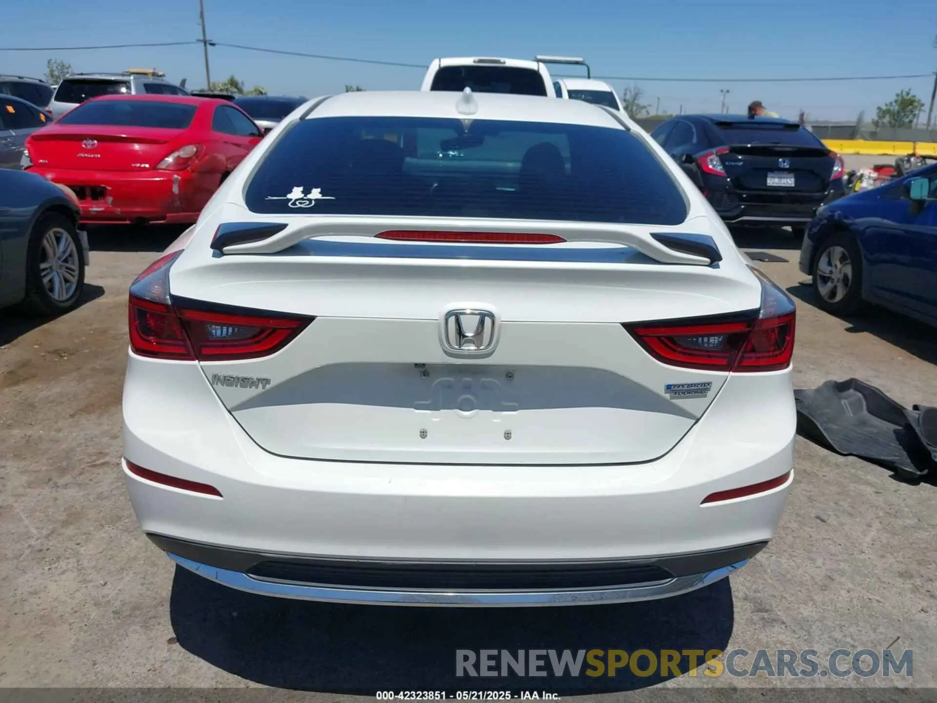 16 Photograph of a damaged car 19XZE4F9XLE003747 HONDA INSIGHT 2020