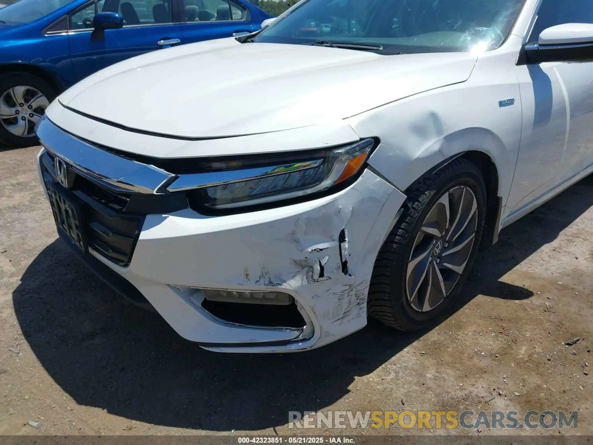 6 Photograph of a damaged car 19XZE4F9XLE003747 HONDA INSIGHT 2020