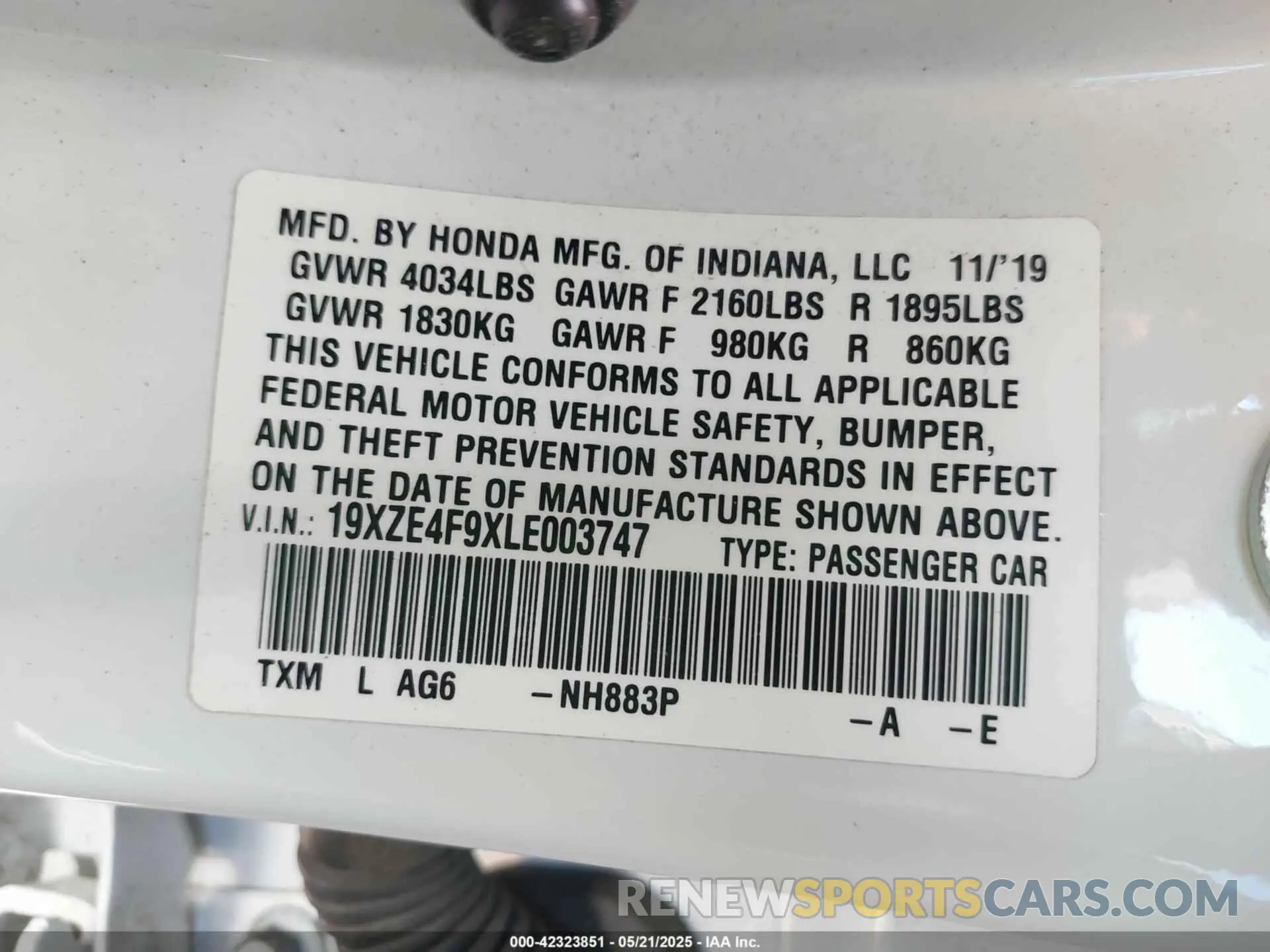 9 Photograph of a damaged car 19XZE4F9XLE003747 HONDA INSIGHT 2020