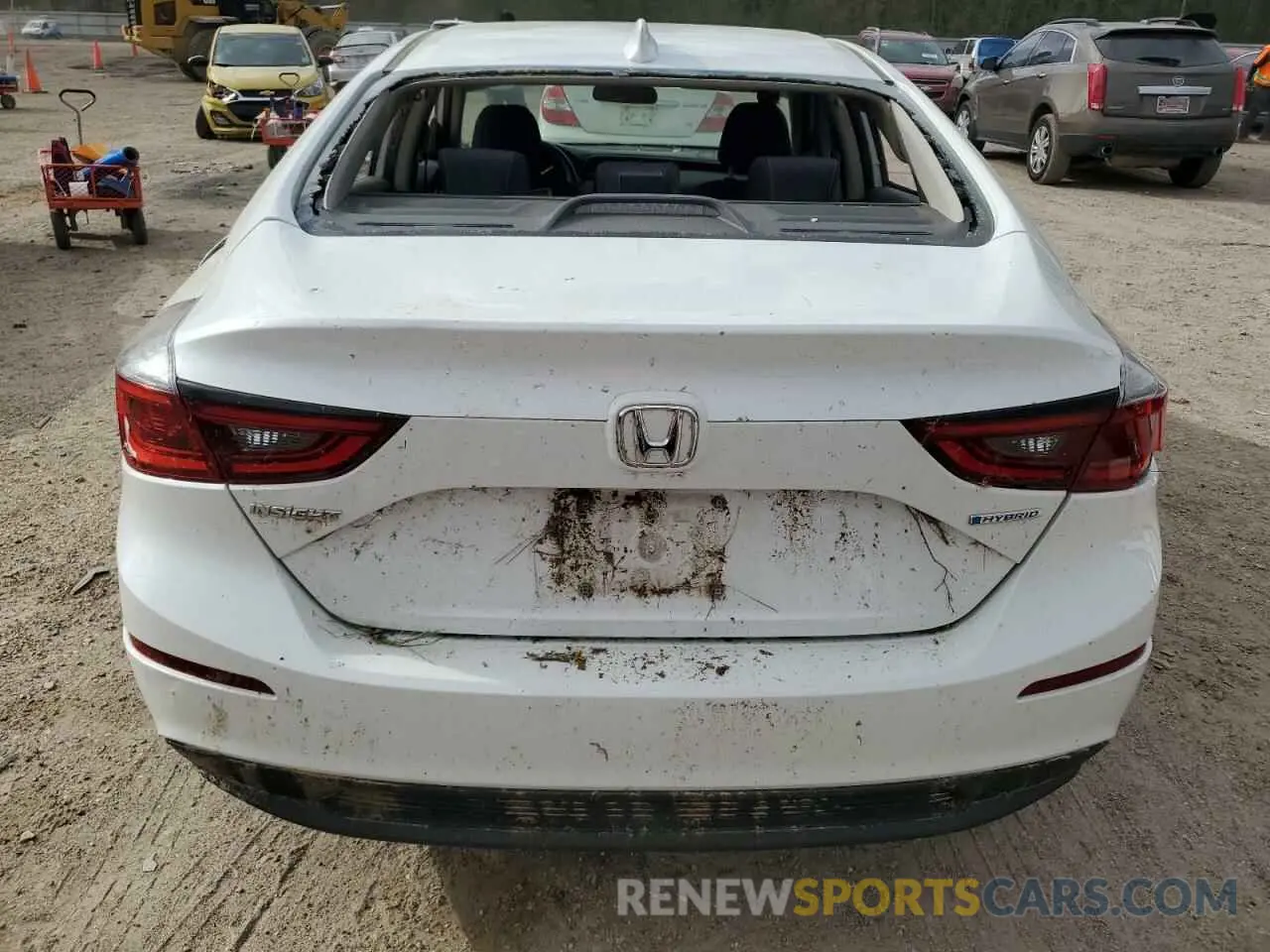7 Photograph of a damaged car 19XZE4F12ME002331 HONDA INSIGHT 2021