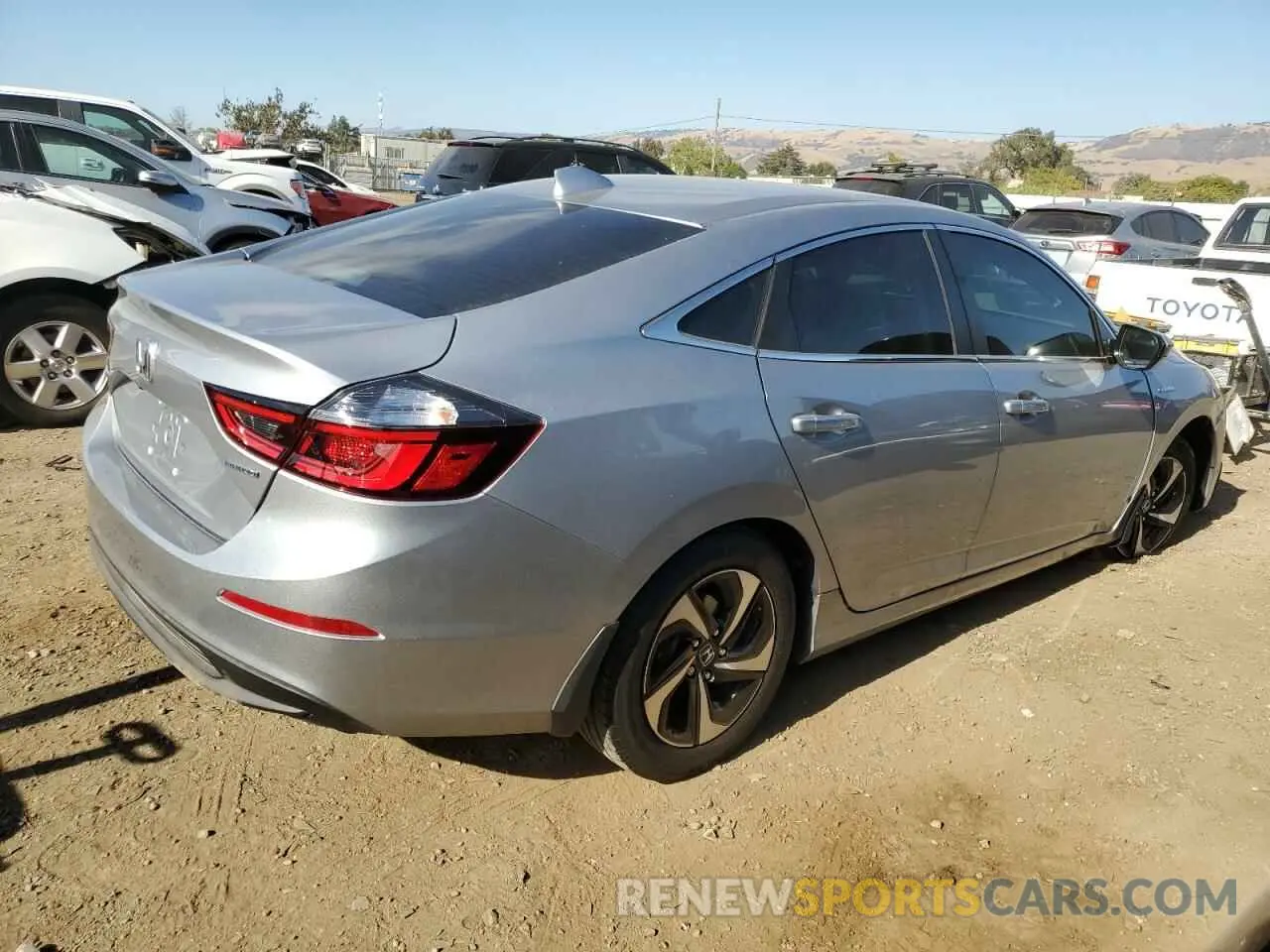 3 Photograph of a damaged car 19XZE4F51ME009290 HONDA INSIGHT 2021