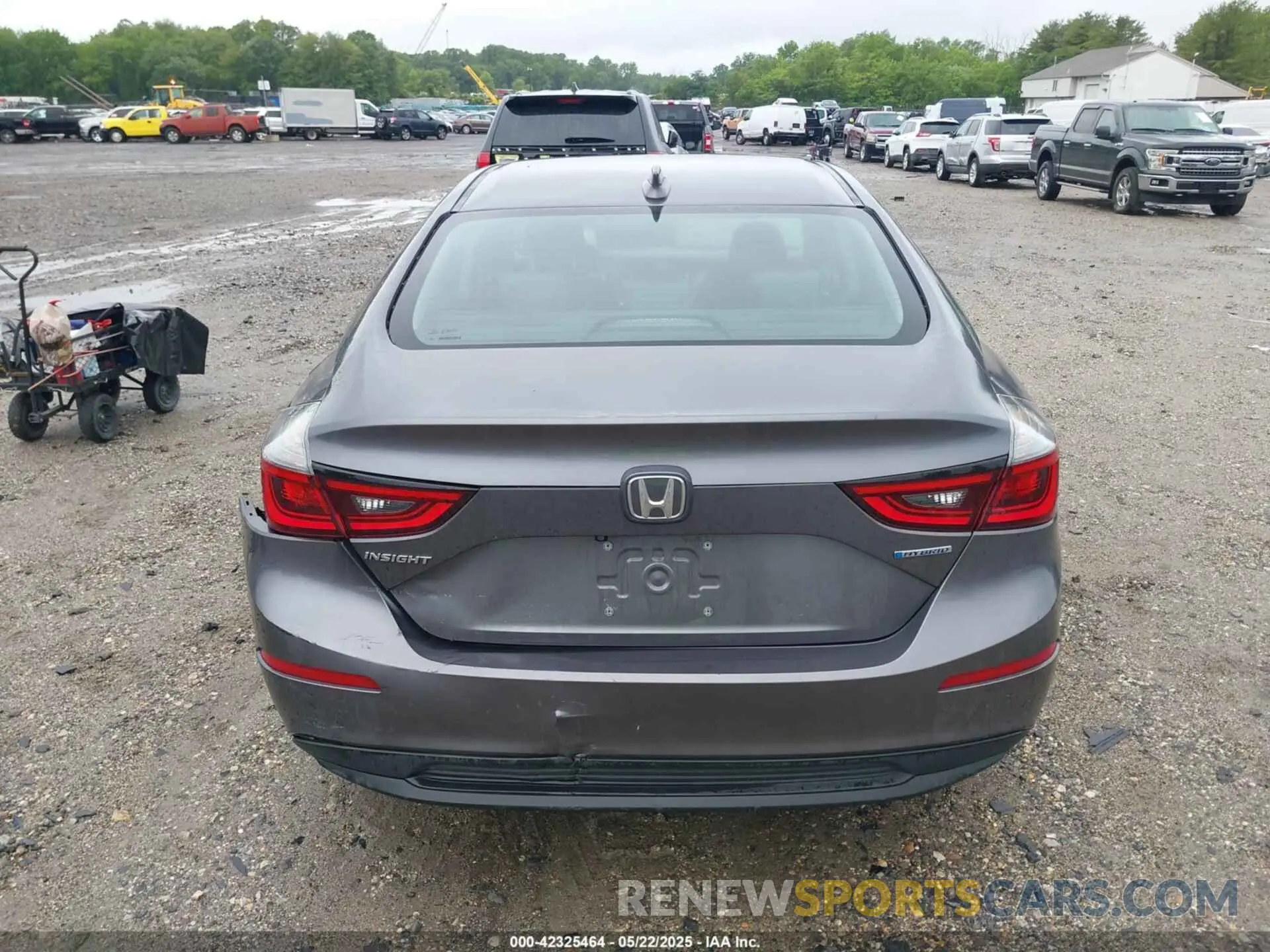 16 Photograph of a damaged car 19XZE4F52ME009864 HONDA INSIGHT 2021