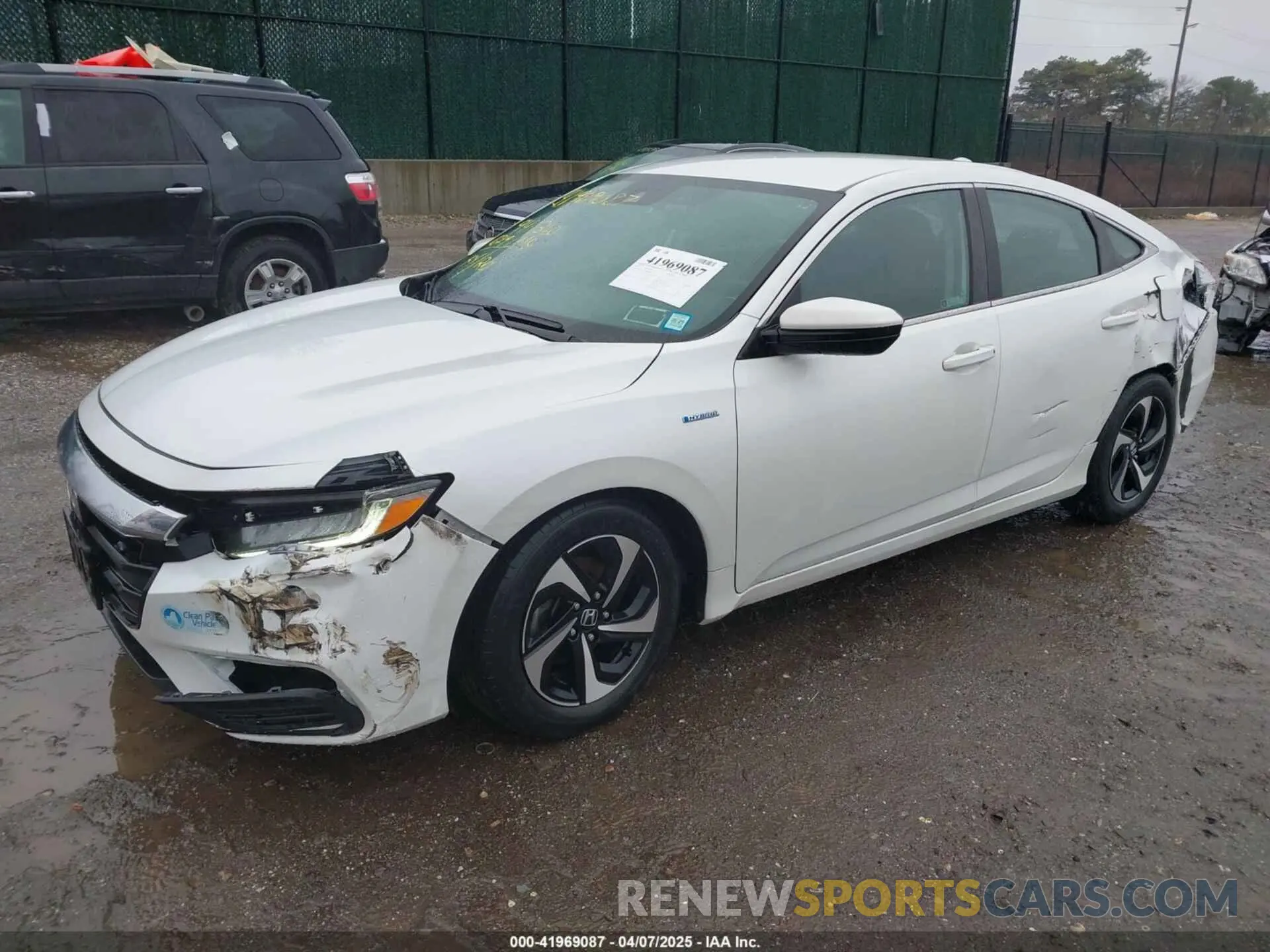 2 Photograph of a damaged car 19XZE4F53ME008934 HONDA INSIGHT 2021