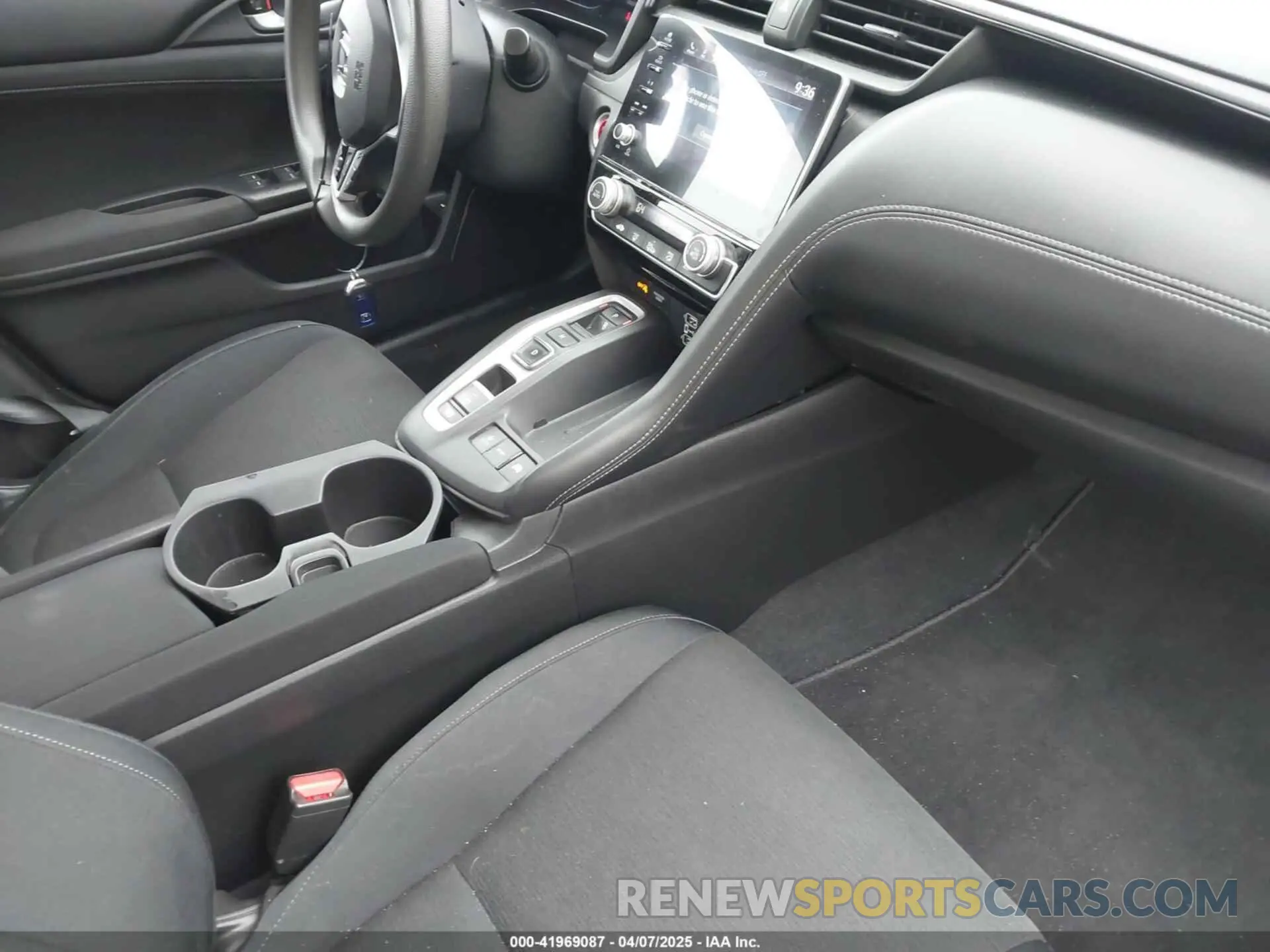 5 Photograph of a damaged car 19XZE4F53ME008934 HONDA INSIGHT 2021