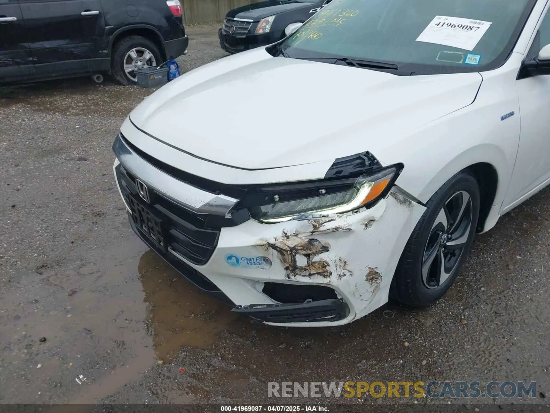 6 Photograph of a damaged car 19XZE4F53ME008934 HONDA INSIGHT 2021