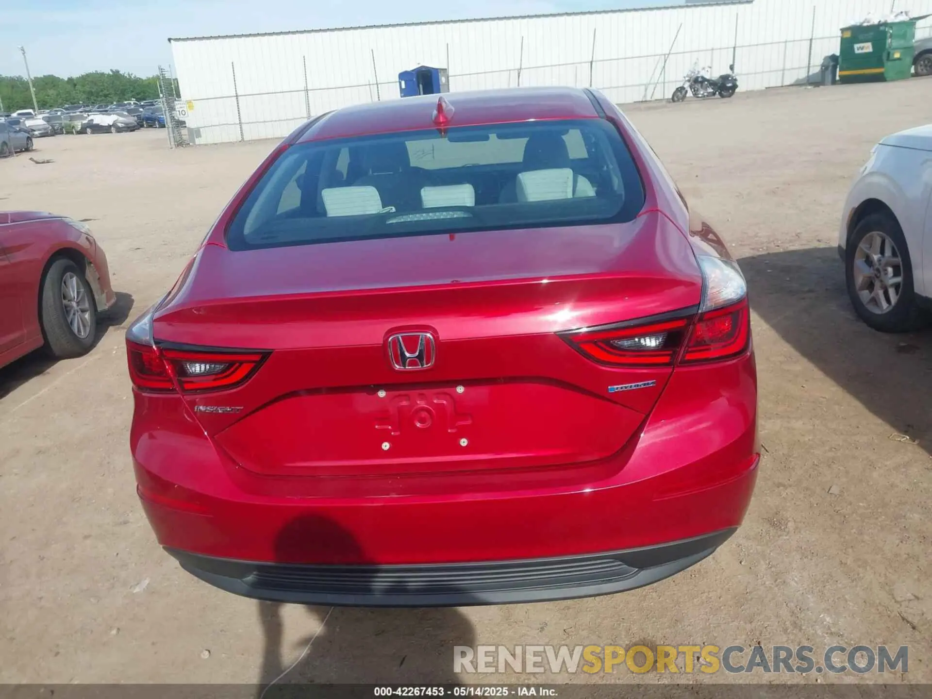 16 Photograph of a damaged car 19XZE4F54ME003855 HONDA INSIGHT 2021