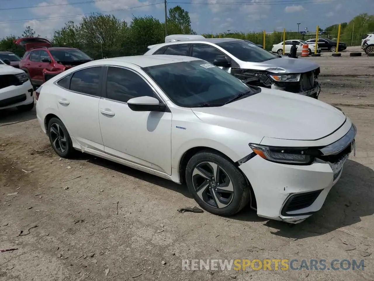 4 Photograph of a damaged car 19XZE4F54ME003936 HONDA INSIGHT 2021