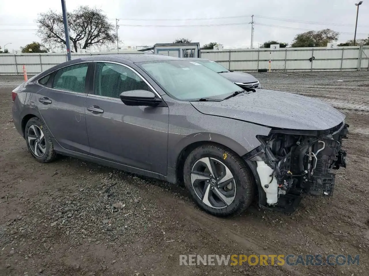 4 Photograph of a damaged car 19XZE4F54ME011504 HONDA INSIGHT 2021