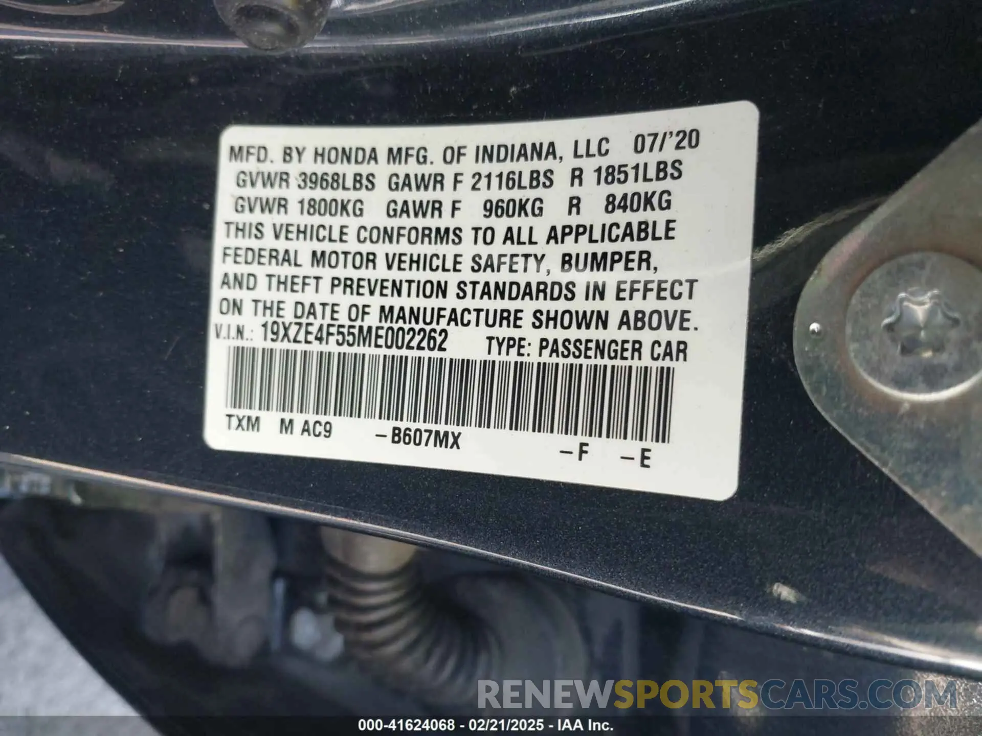 9 Photograph of a damaged car 19XZE4F55ME002262 HONDA INSIGHT 2021