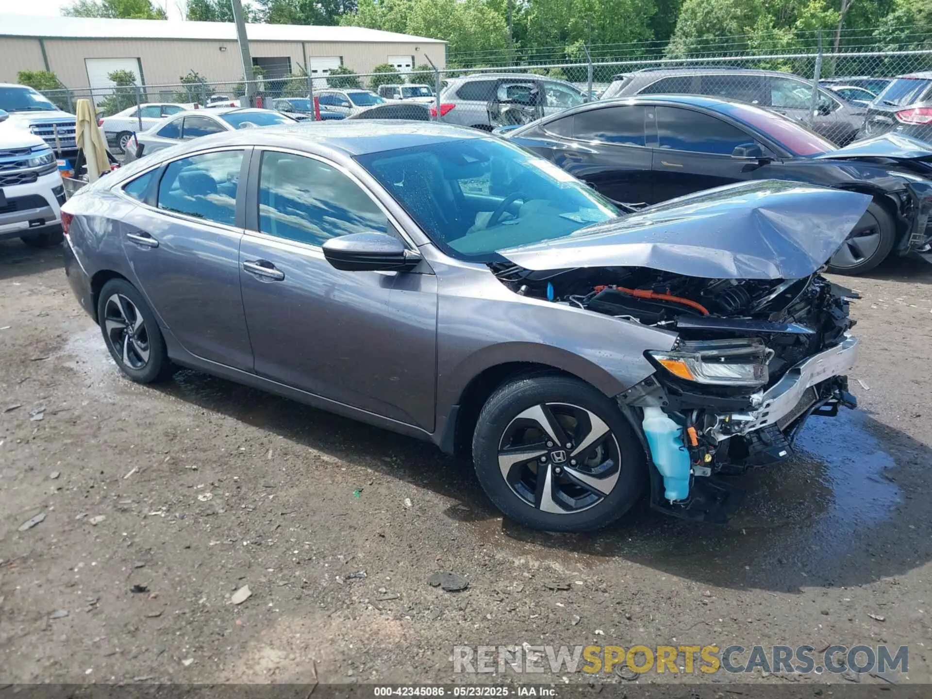 1 Photograph of a damaged car 19XZE4F55ME005131 HONDA INSIGHT 2021