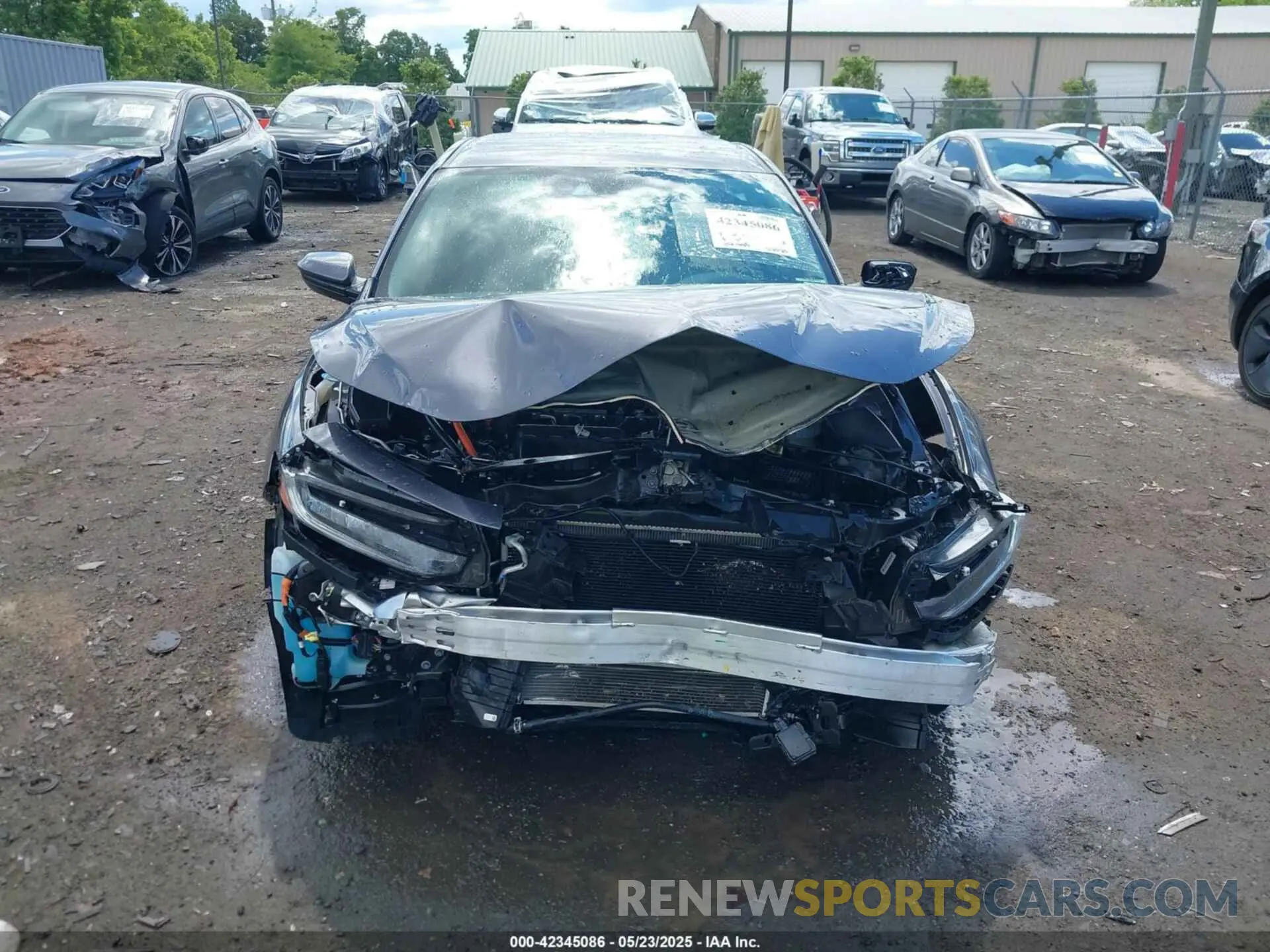 12 Photograph of a damaged car 19XZE4F55ME005131 HONDA INSIGHT 2021