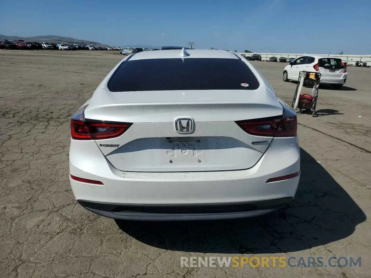 6 Photograph of a damaged car 19XZE4F55ME007350 HONDA INSIGHT 2021