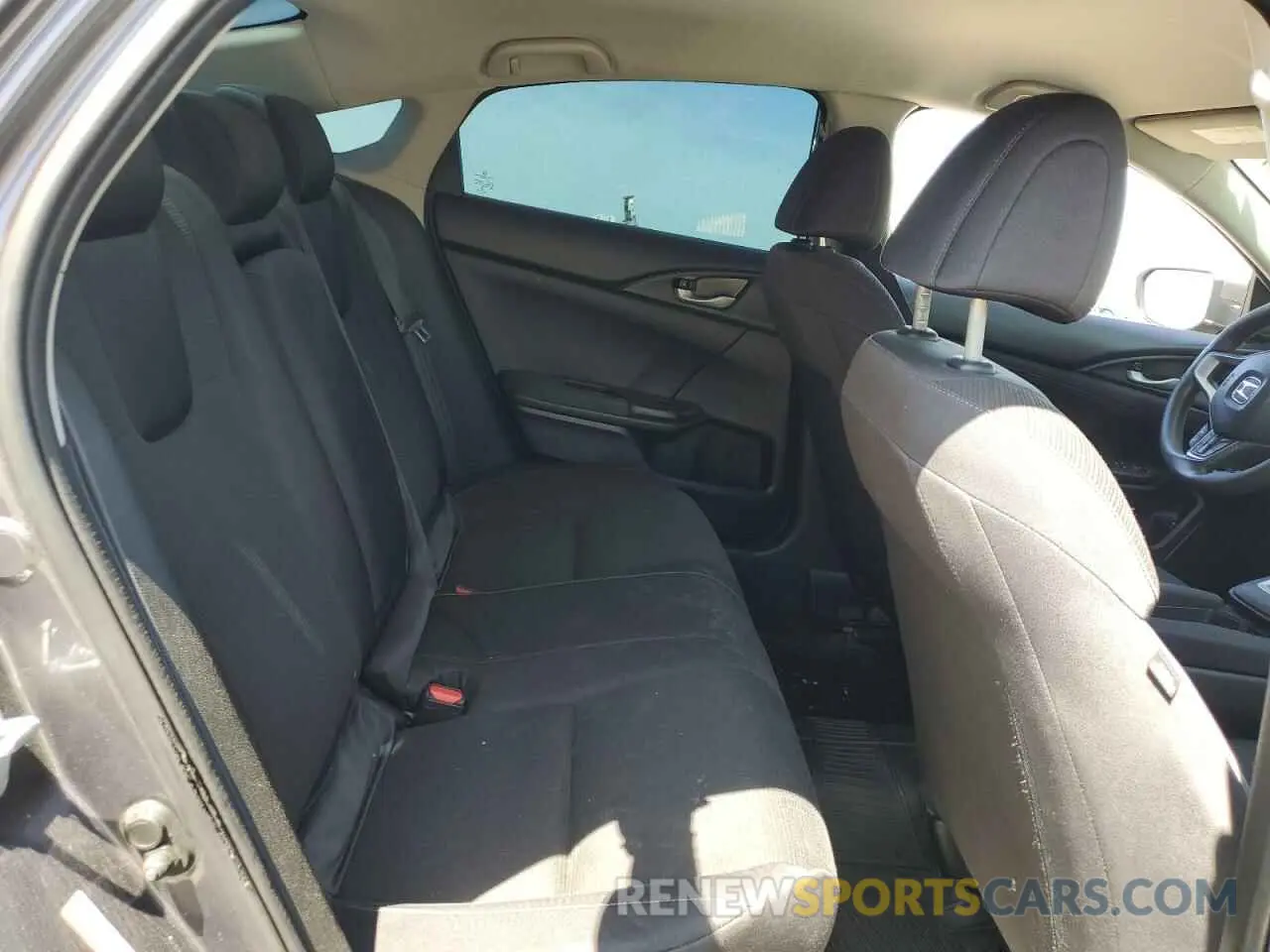 10 Photograph of a damaged car 19XZE4F55ME011365 HONDA INSIGHT 2021
