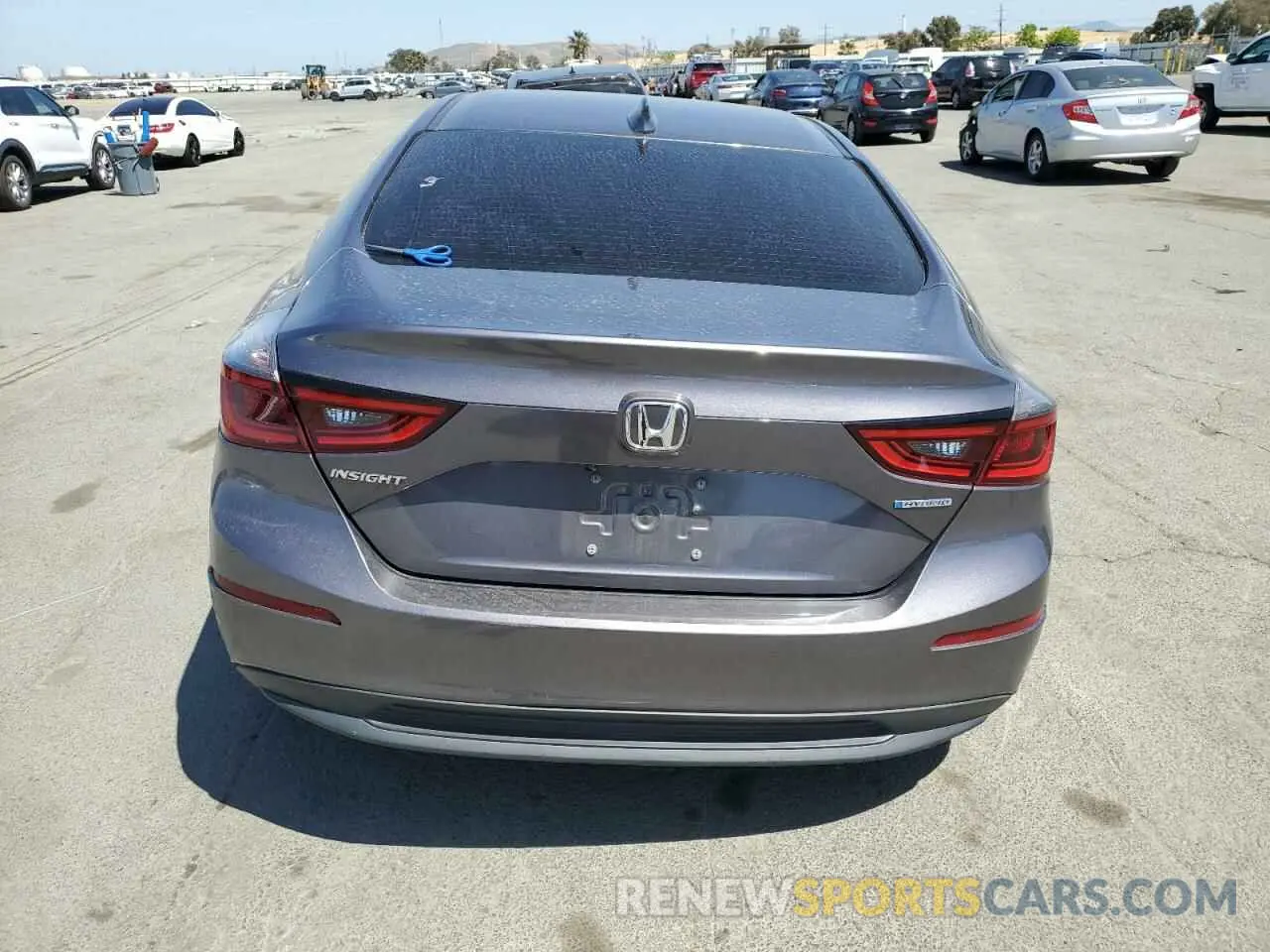 6 Photograph of a damaged car 19XZE4F55ME011365 HONDA INSIGHT 2021