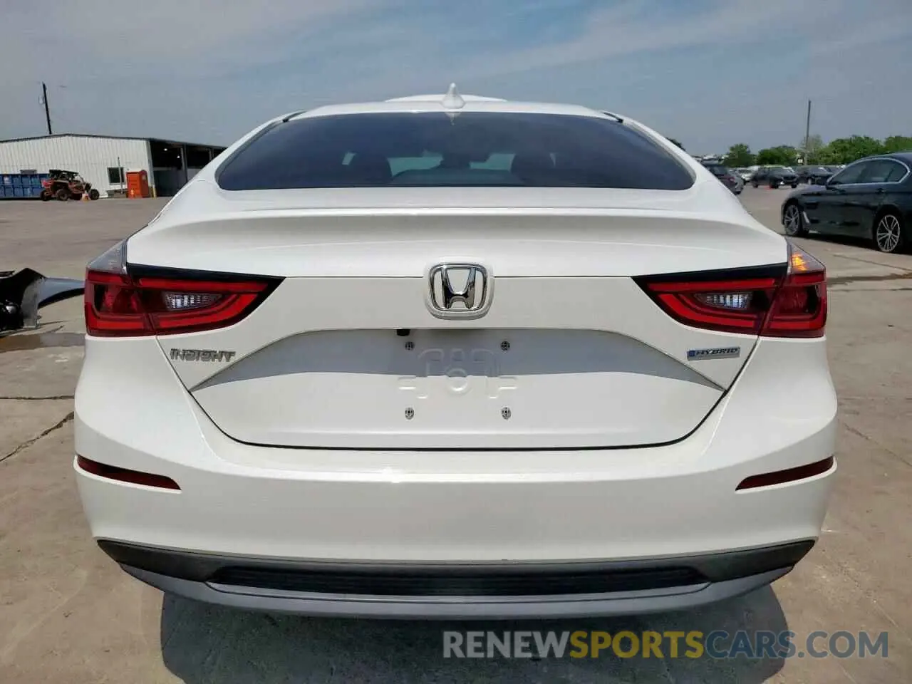 6 Photograph of a damaged car 19XZE4F58ME003924 HONDA INSIGHT 2021