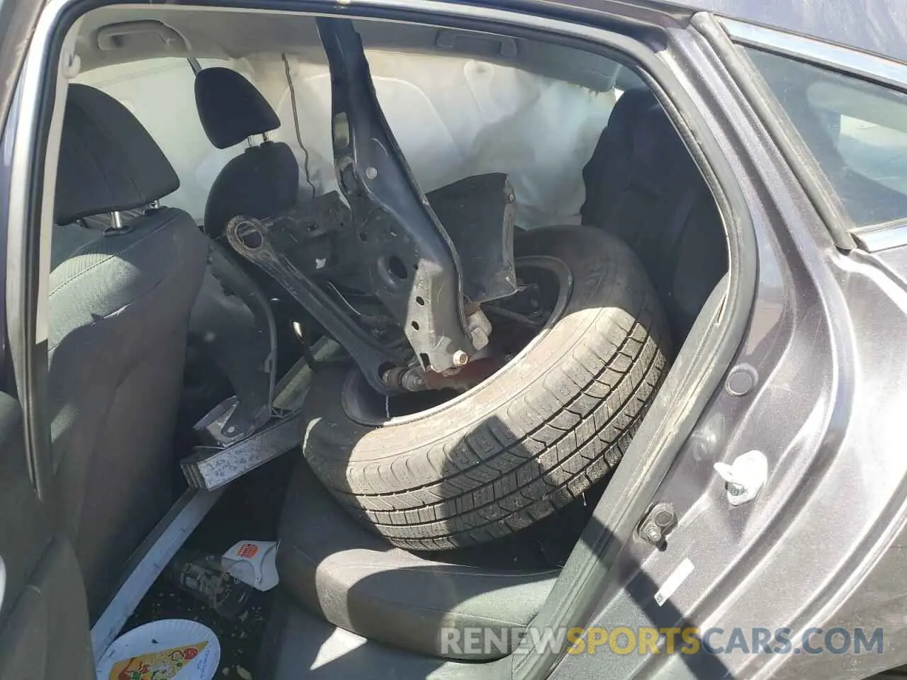 10 Photograph of a damaged car 19XZE4F58ME010789 HONDA INSIGHT 2021