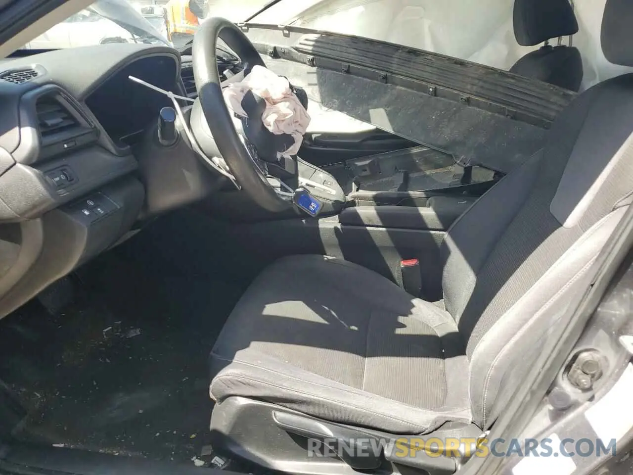 7 Photograph of a damaged car 19XZE4F58ME010789 HONDA INSIGHT 2021