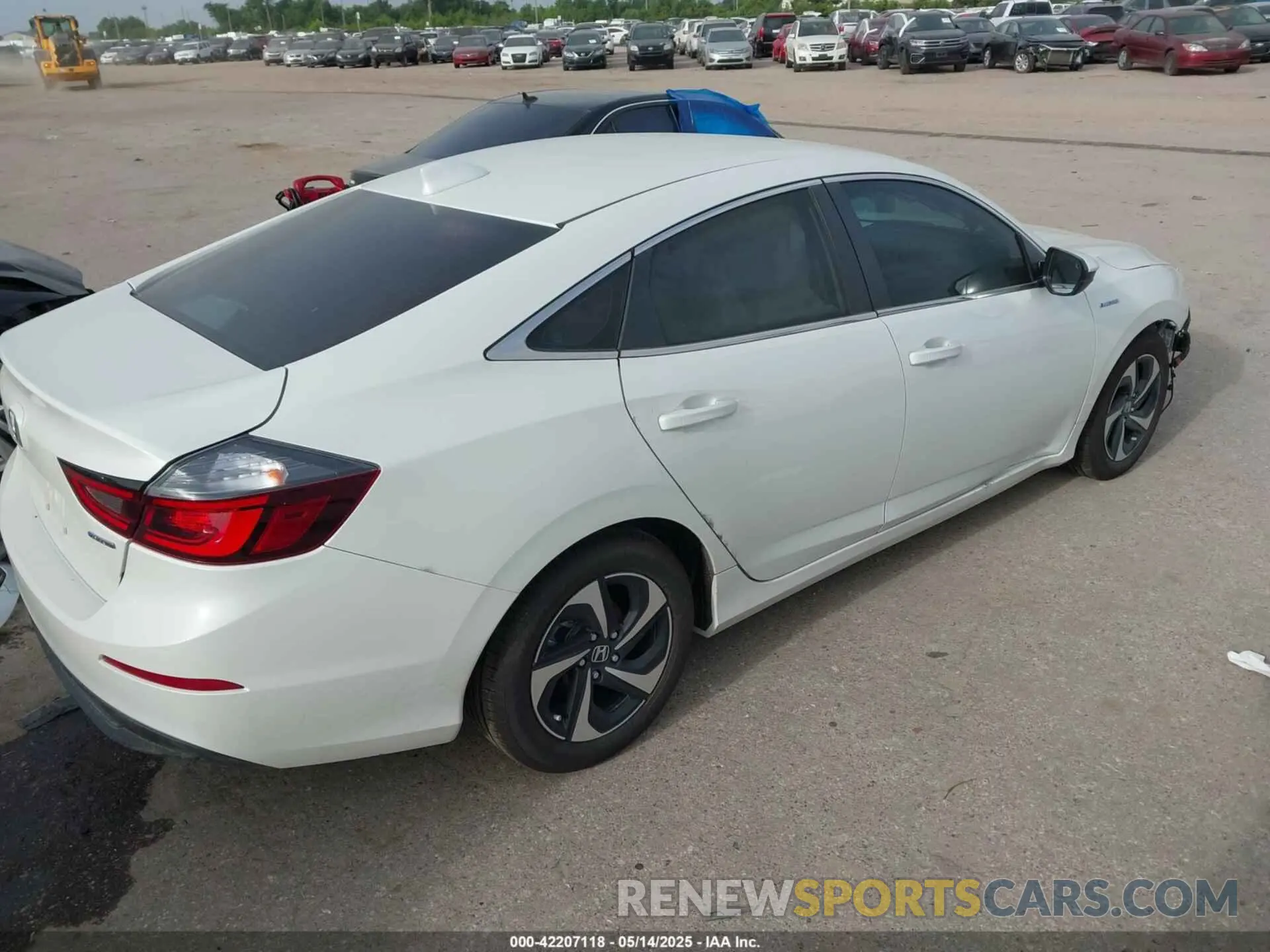 4 Photograph of a damaged car 19XZE4F5XME001415 HONDA INSIGHT 2021