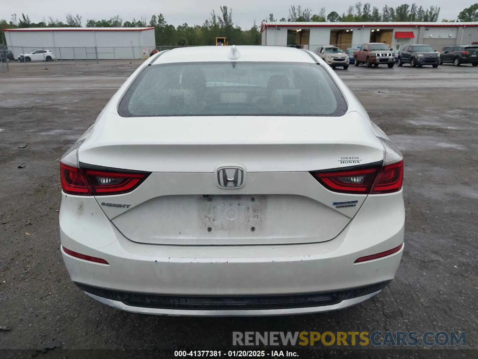 16 Photograph of a damaged car 19XZE4F94ME003177 HONDA INSIGHT 2021