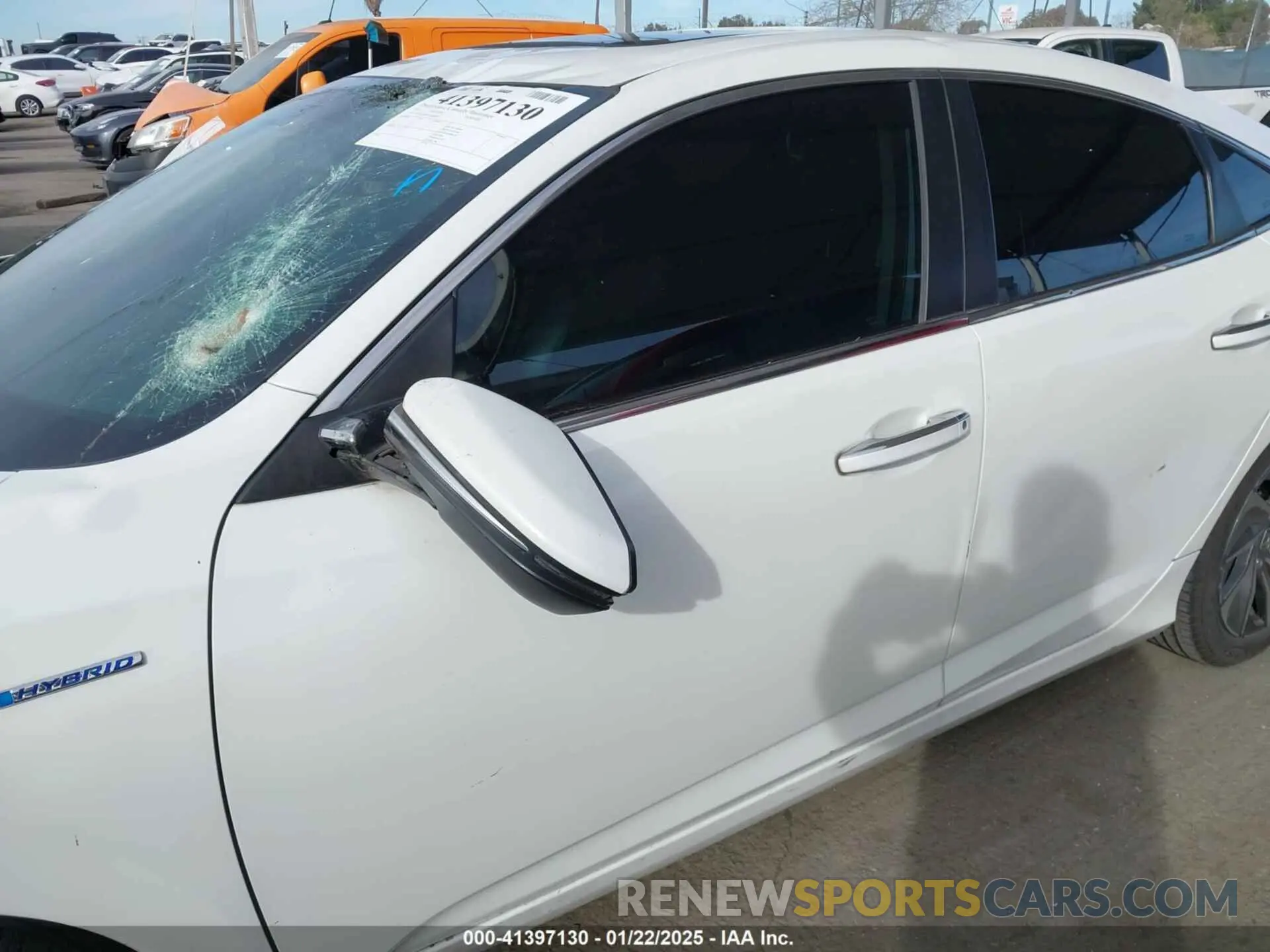 6 Photograph of a damaged car 19XZE4F97ME002699 HONDA INSIGHT 2021