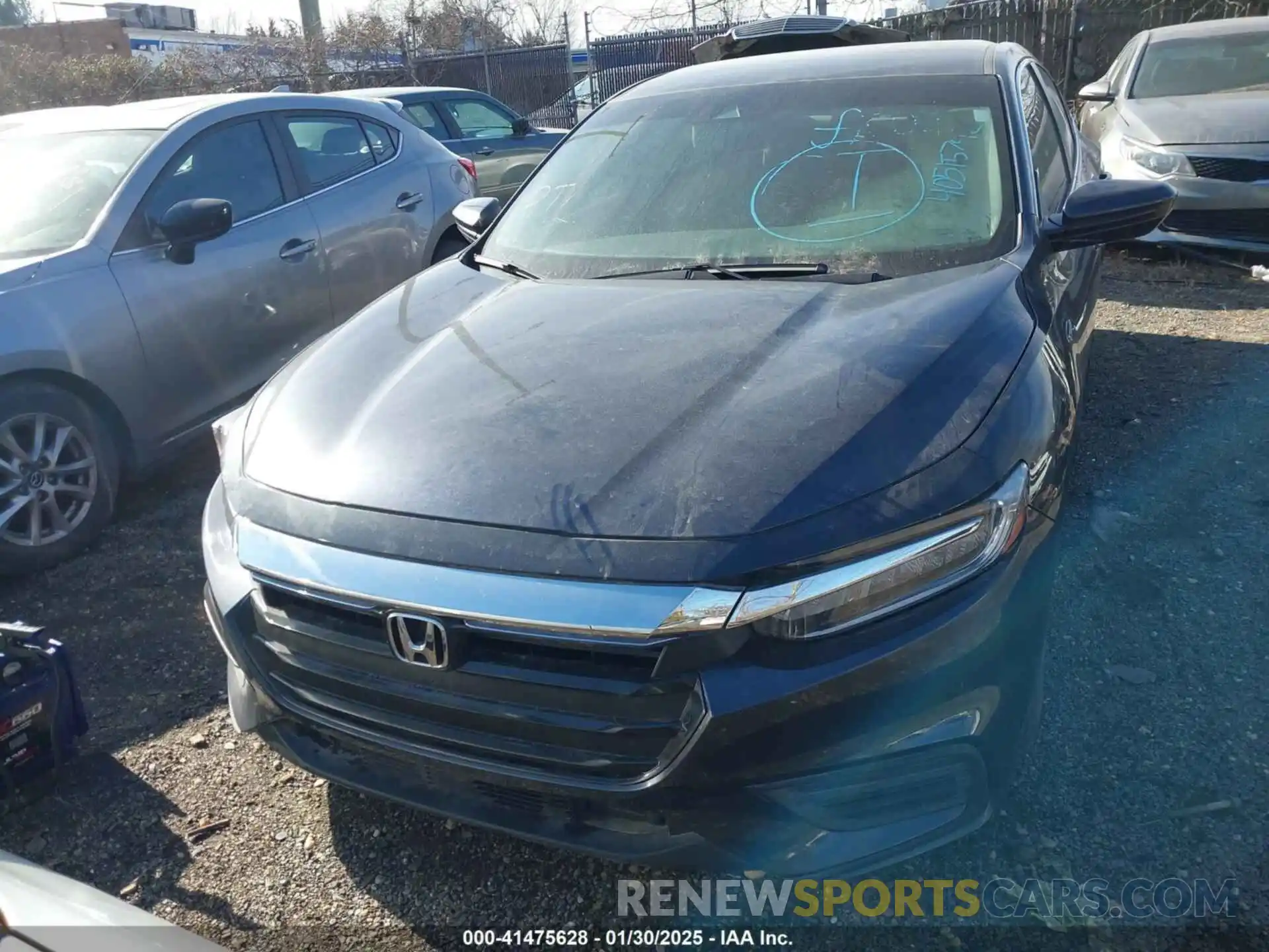 13 Photograph of a damaged car 19XZE4F50NE001182 HONDA INSIGHT 2022