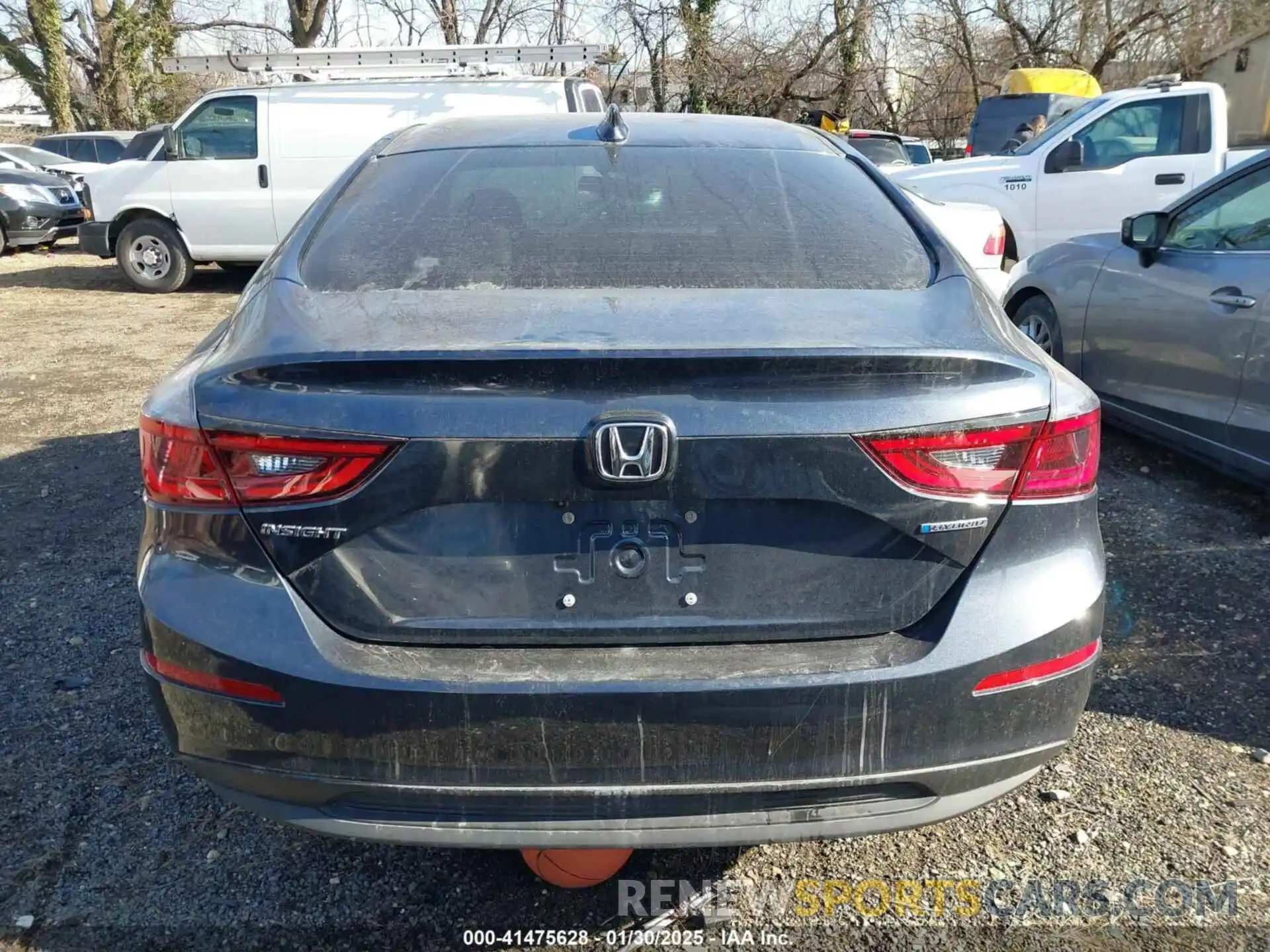 17 Photograph of a damaged car 19XZE4F50NE001182 HONDA INSIGHT 2022