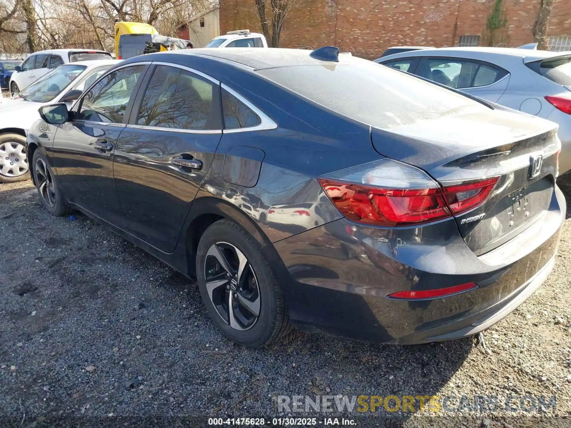 3 Photograph of a damaged car 19XZE4F50NE001182 HONDA INSIGHT 2022