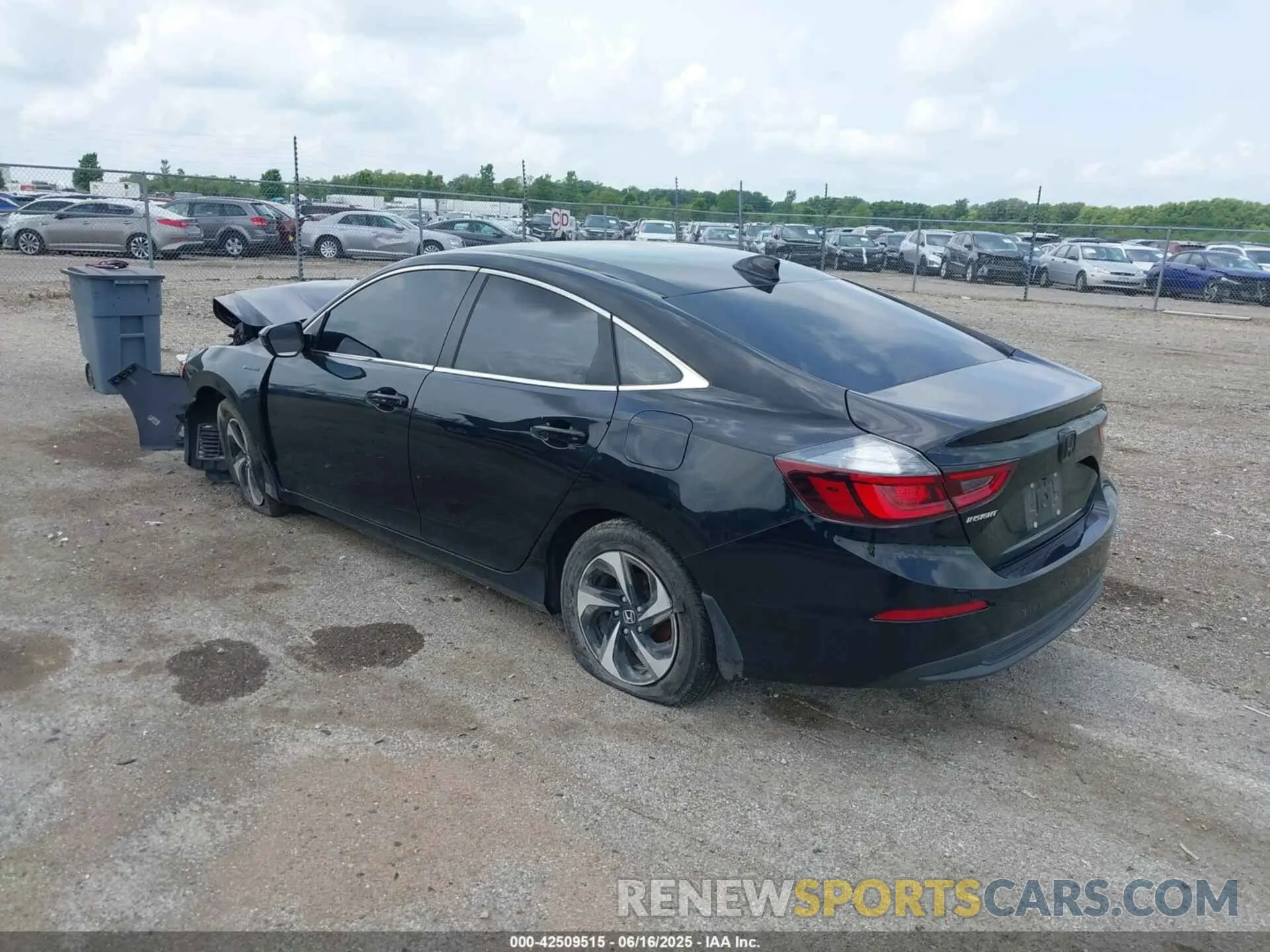 3 Photograph of a damaged car 19XZE4F50NE009105 HONDA INSIGHT 2022