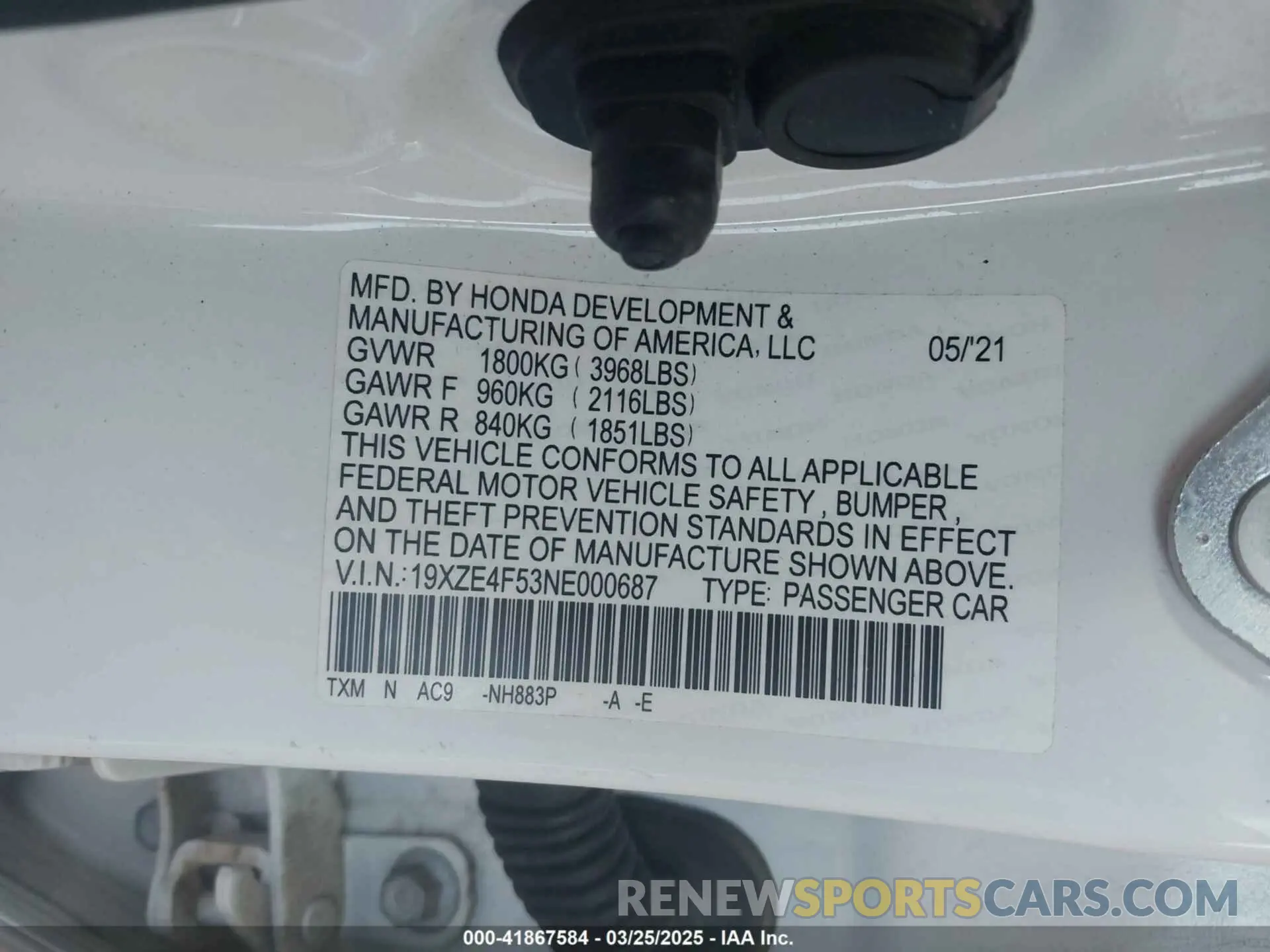 9 Photograph of a damaged car 19XZE4F53NE000687 HONDA INSIGHT 2022