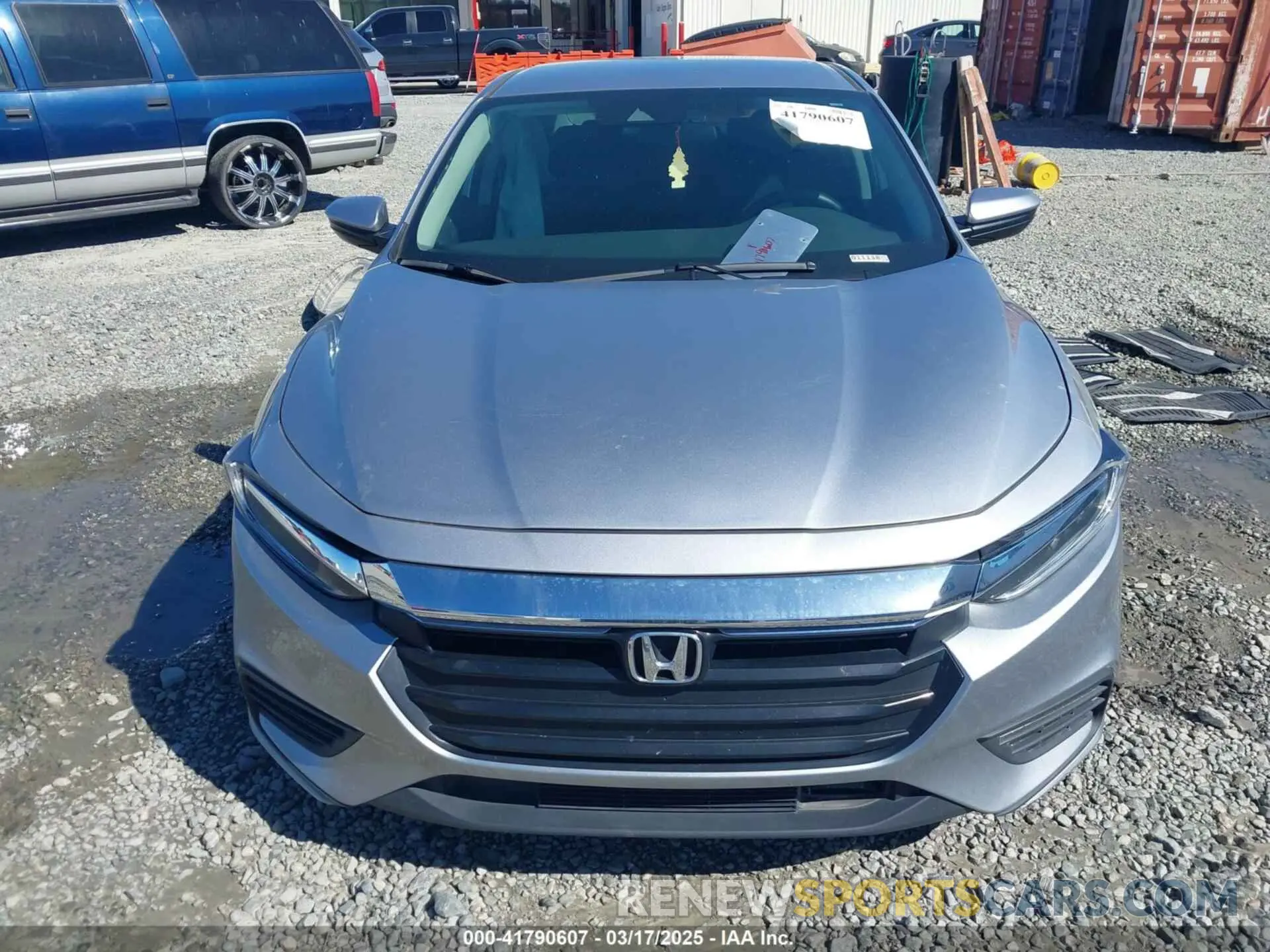 12 Photograph of a damaged car 19XZE4F53NE011138 HONDA INSIGHT 2022