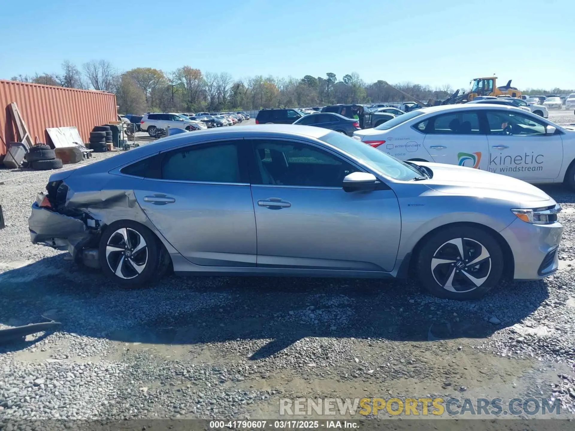 13 Photograph of a damaged car 19XZE4F53NE011138 HONDA INSIGHT 2022