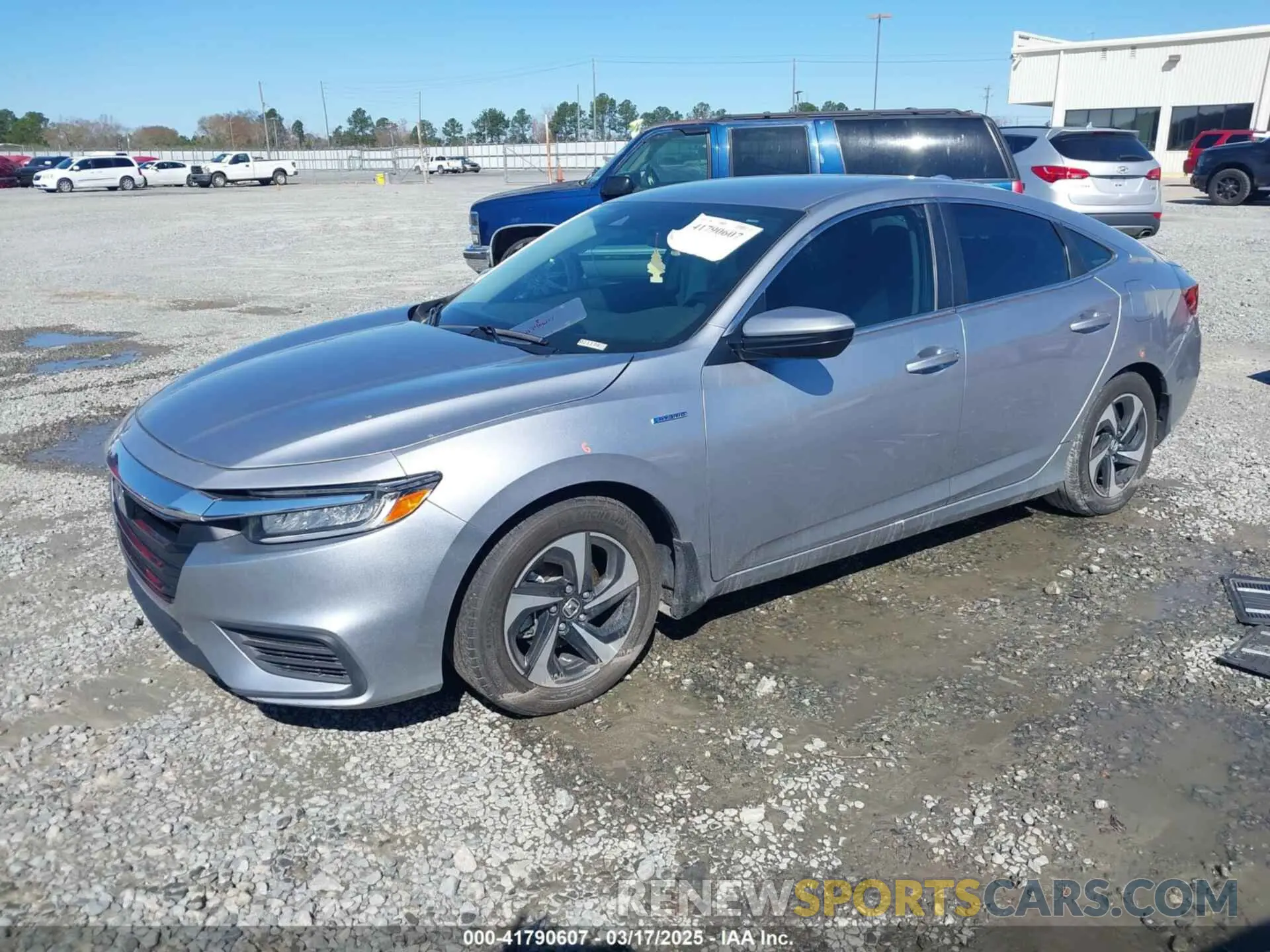 2 Photograph of a damaged car 19XZE4F53NE011138 HONDA INSIGHT 2022