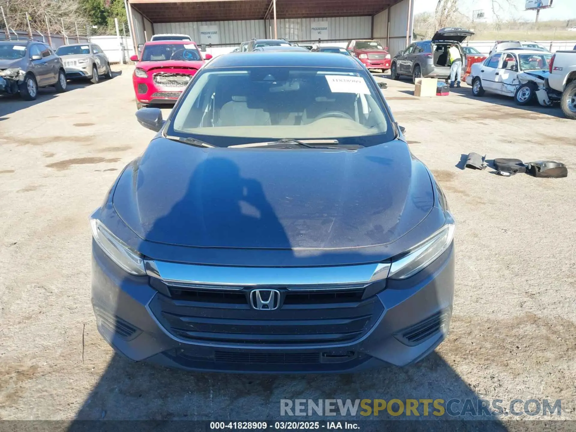 12 Photograph of a damaged car 19XZE4F54NE003579 HONDA INSIGHT 2022