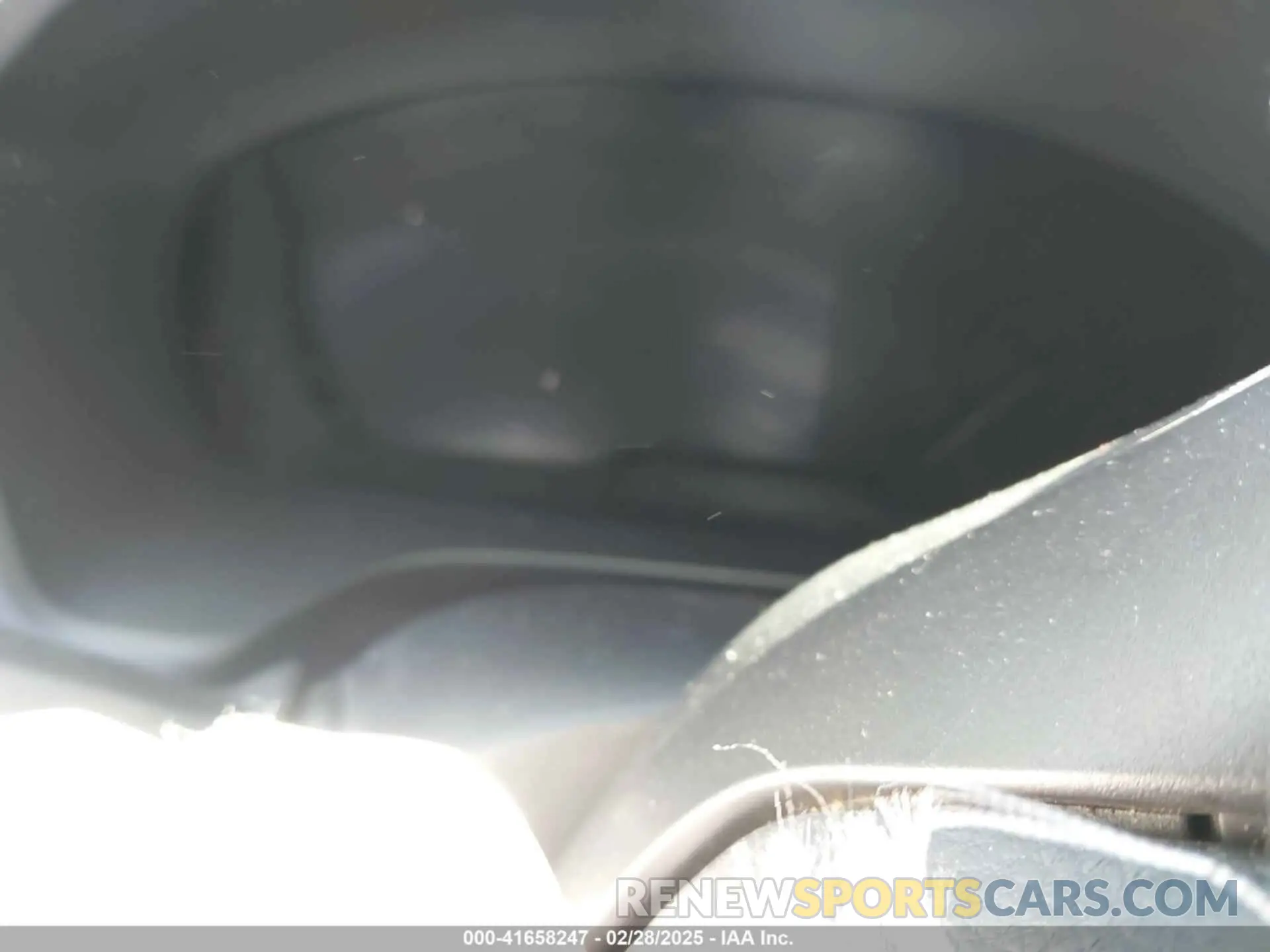 7 Photograph of a damaged car 19XZE4F54NE008068 HONDA INSIGHT 2022