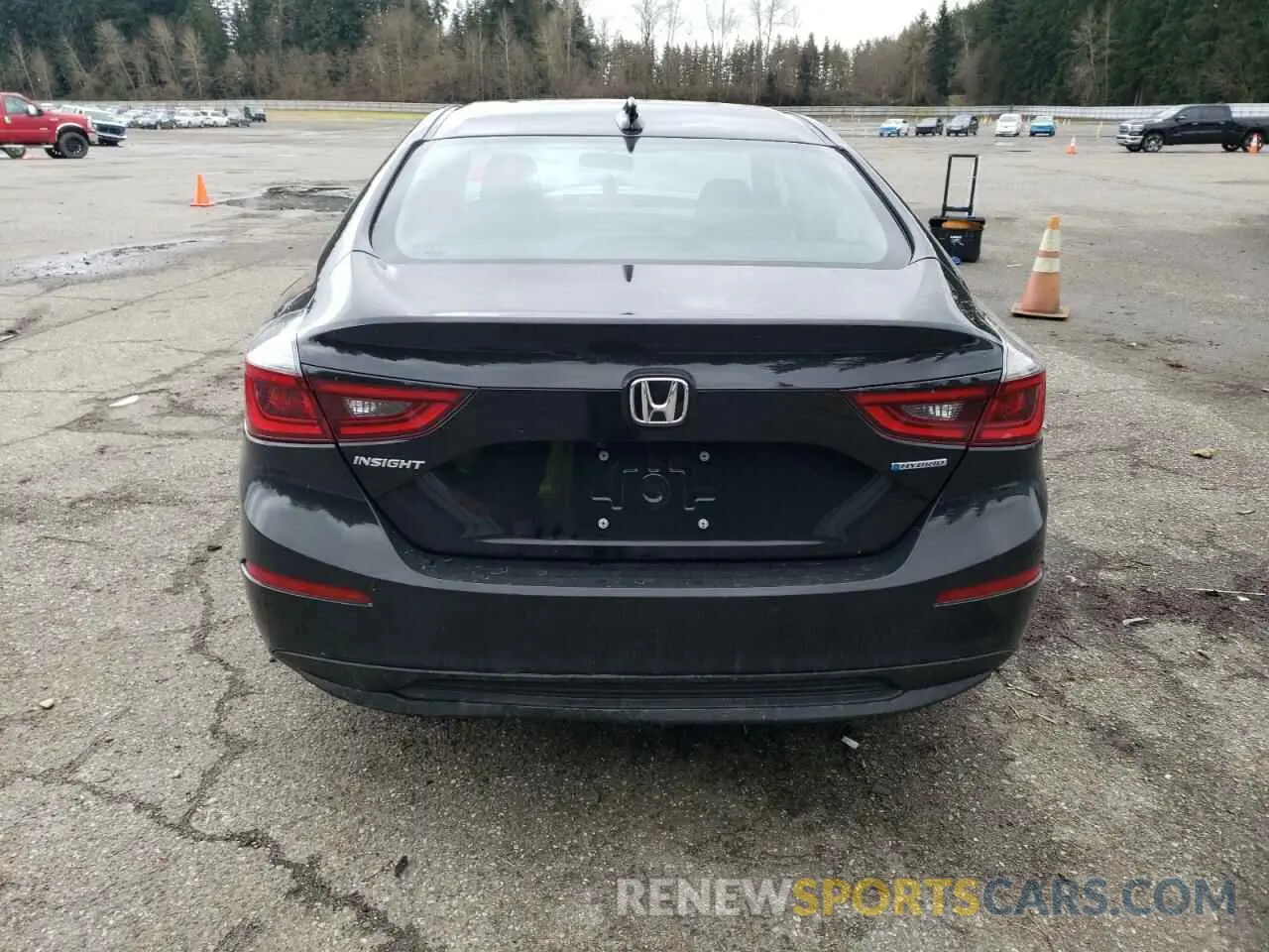 6 Photograph of a damaged car 19XZE4F54NE013965 HONDA INSIGHT 2022
