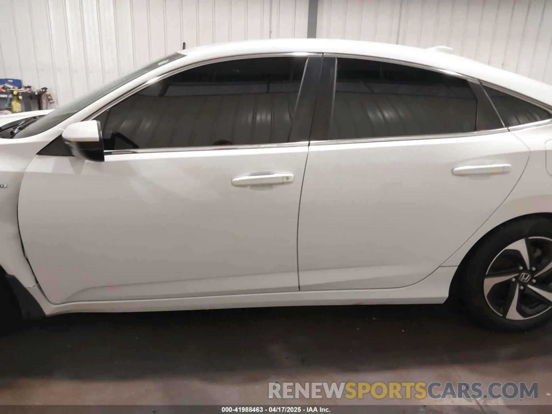 14 Photograph of a damaged car 19XZE4F55NE000139 HONDA INSIGHT 2022
