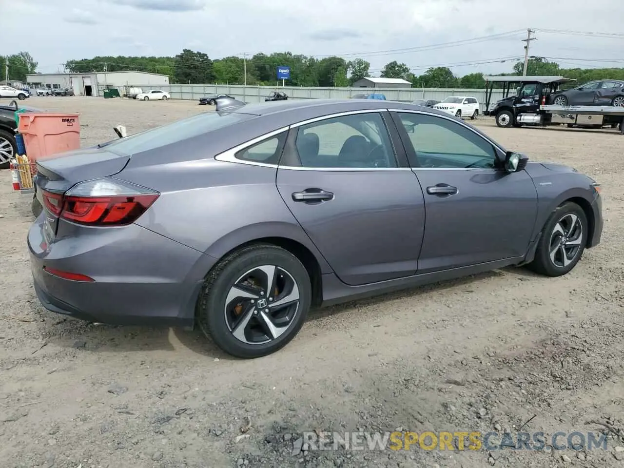 3 Photograph of a damaged car 19XZE4F55NE003056 HONDA INSIGHT 2022
