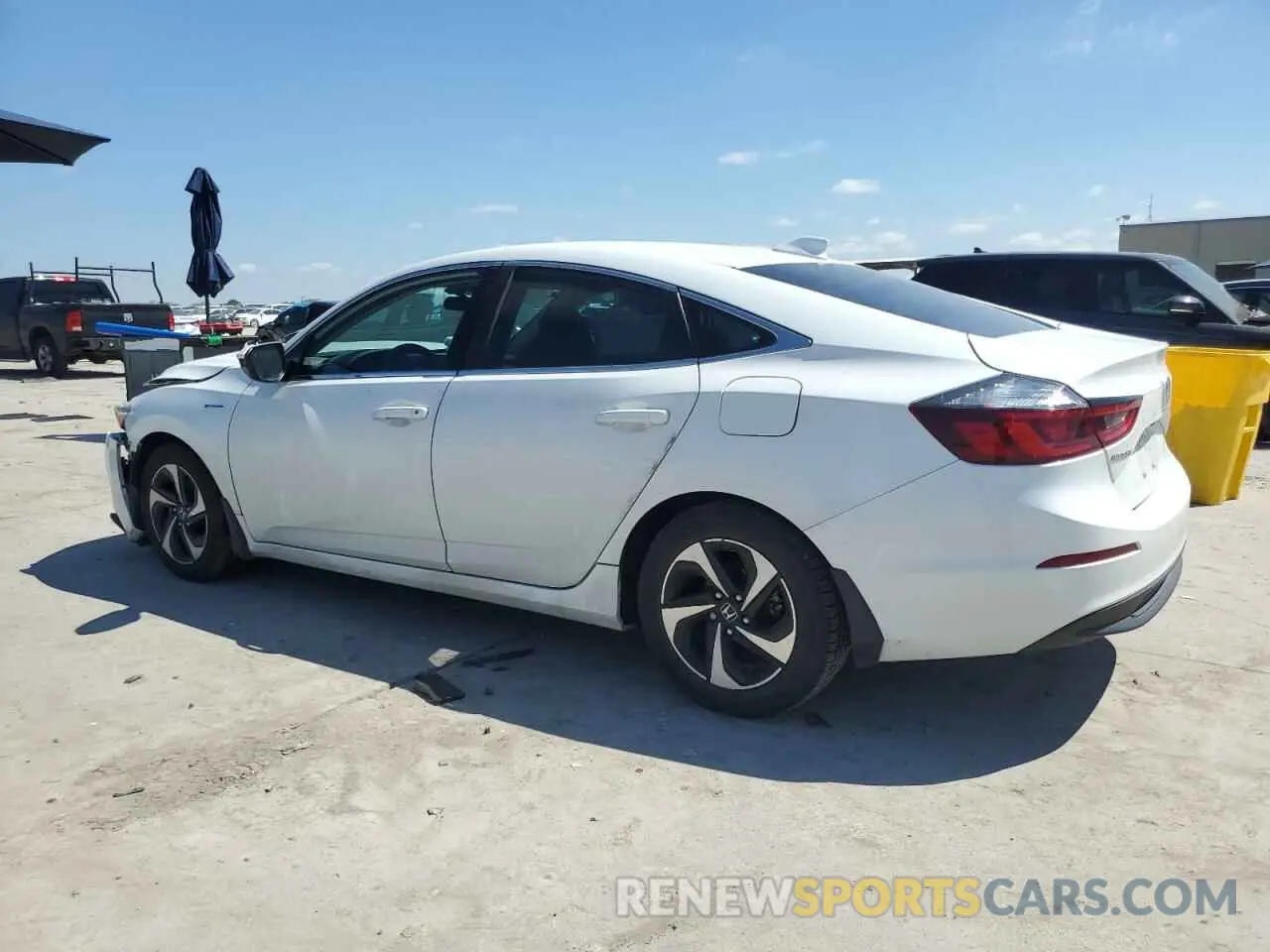 2 Photograph of a damaged car 19XZE4F55NE009889 HONDA INSIGHT 2022