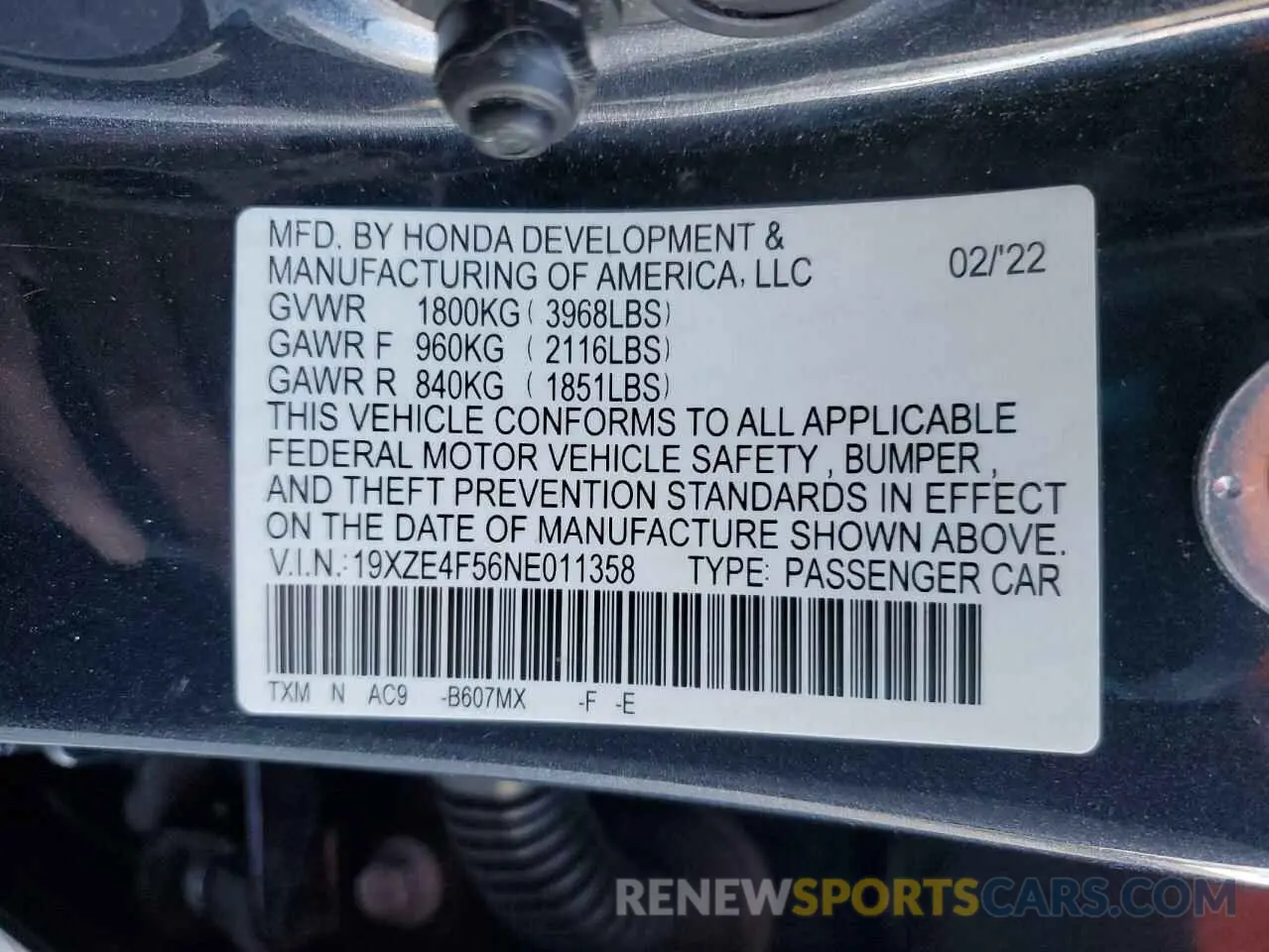 16 Photograph of a damaged car 19XZE4F56NE011358 HONDA INSIGHT 2022
