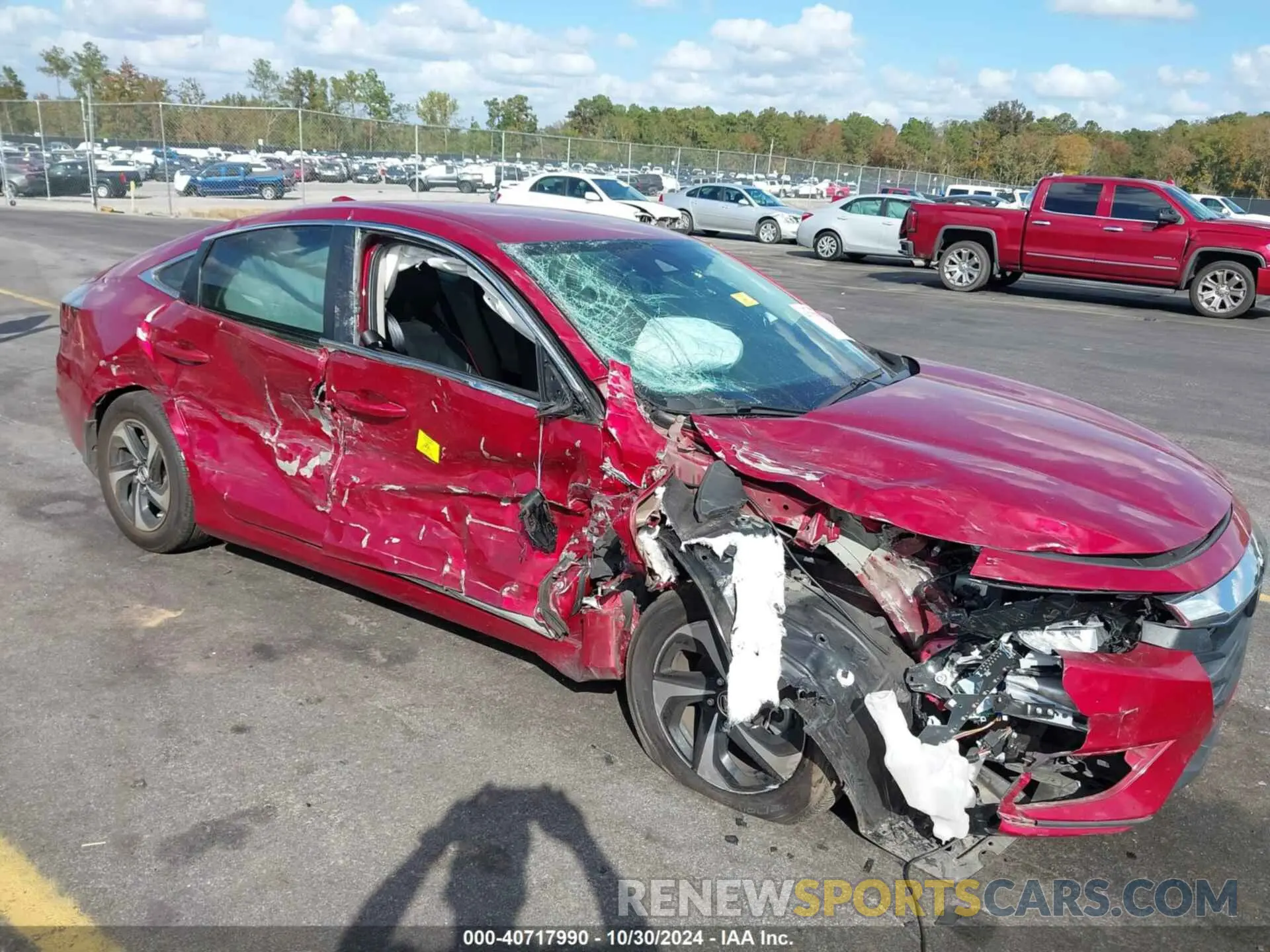 6 Photograph of a damaged car 19XZE4F56NE016656 HONDA INSIGHT 2022