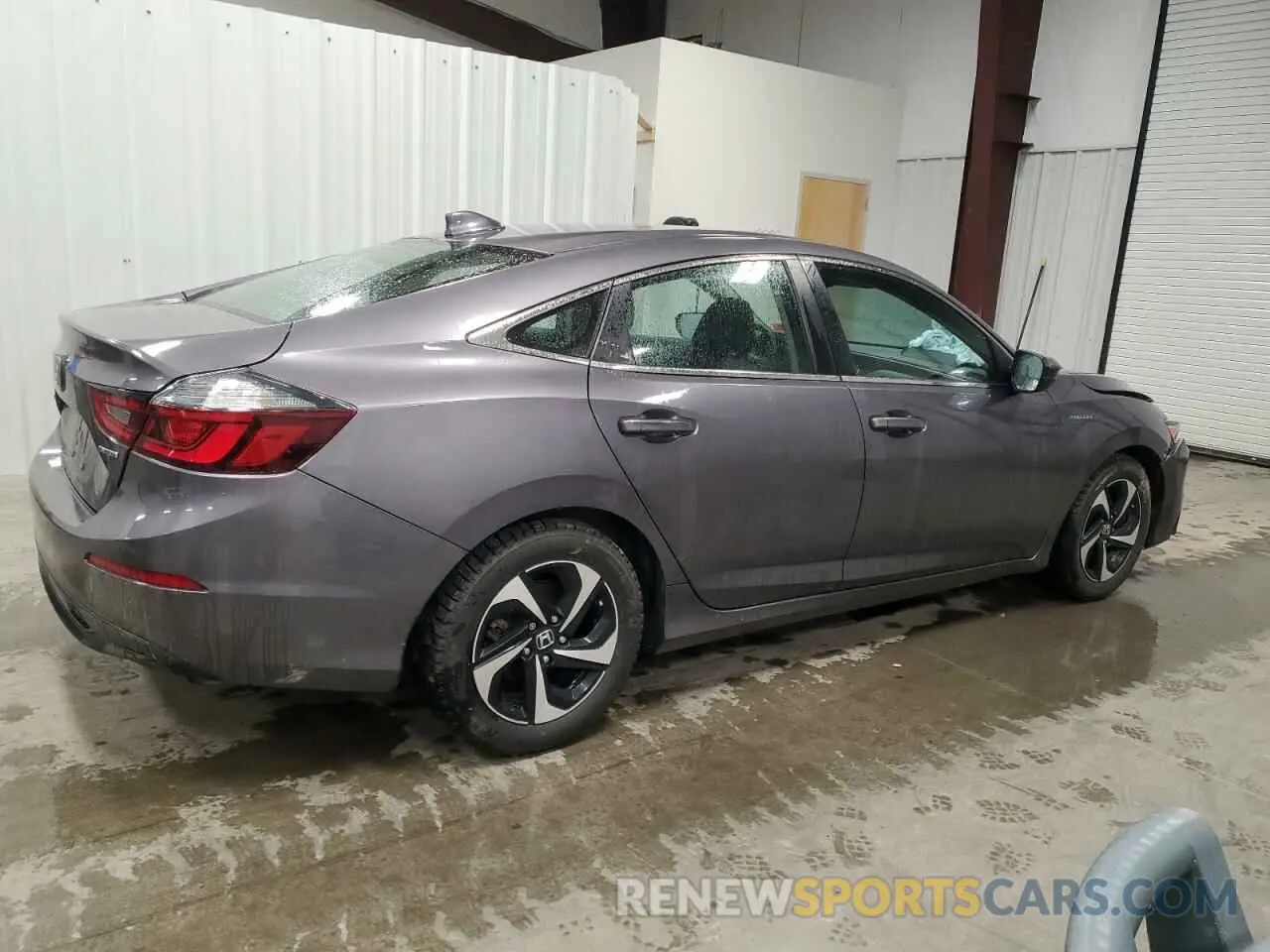 3 Photograph of a damaged car 19XZE4F57NE010137 HONDA INSIGHT 2022