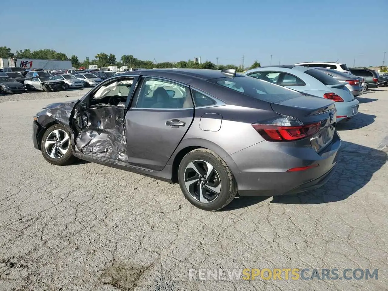 2 Photograph of a damaged car 19XZE4F58NE006386 HONDA INSIGHT 2022