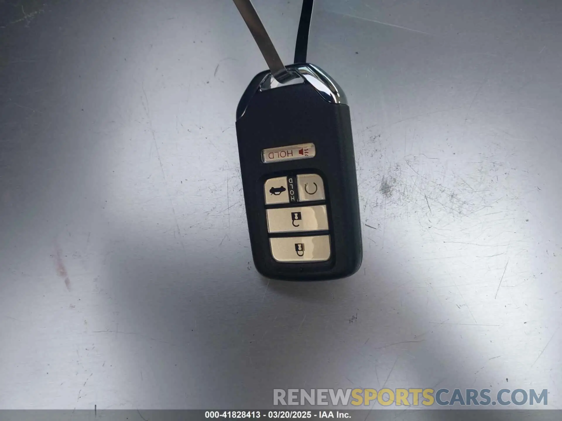 11 Photograph of a damaged car 19XZE4F58NE012057 HONDA INSIGHT 2022