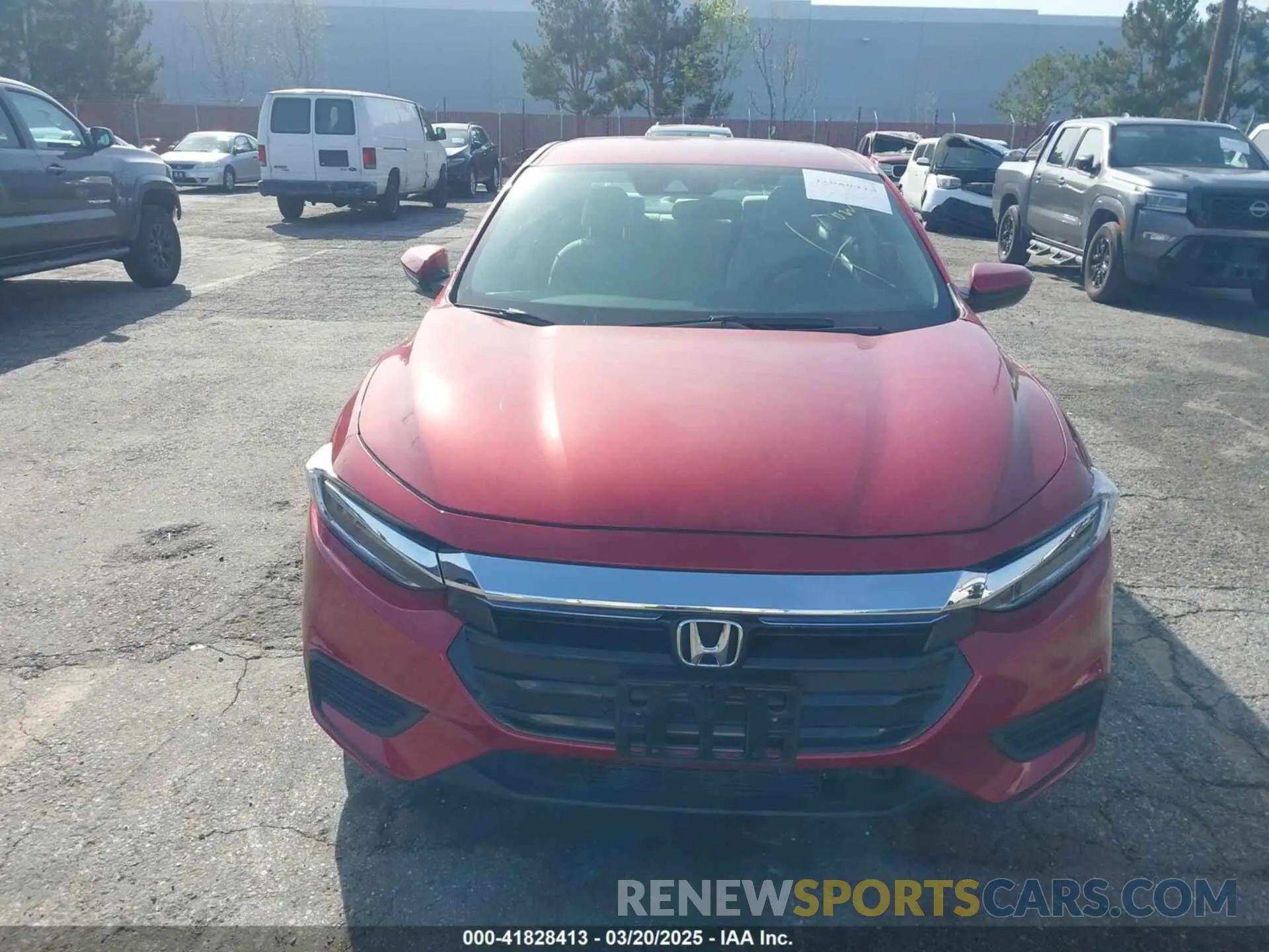 12 Photograph of a damaged car 19XZE4F58NE012057 HONDA INSIGHT 2022