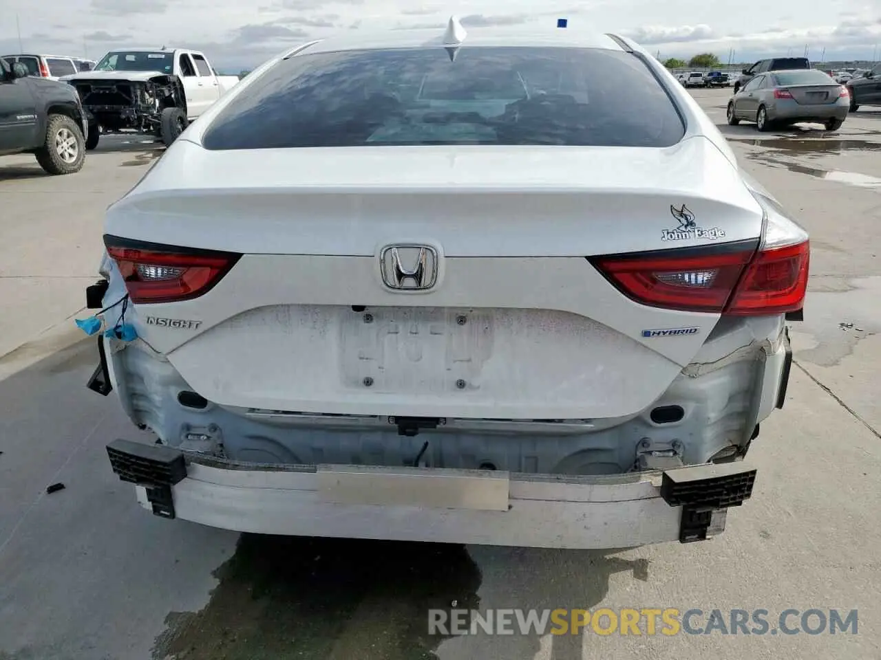 6 Photograph of a damaged car 19XZE4F59NE010298 HONDA INSIGHT 2022